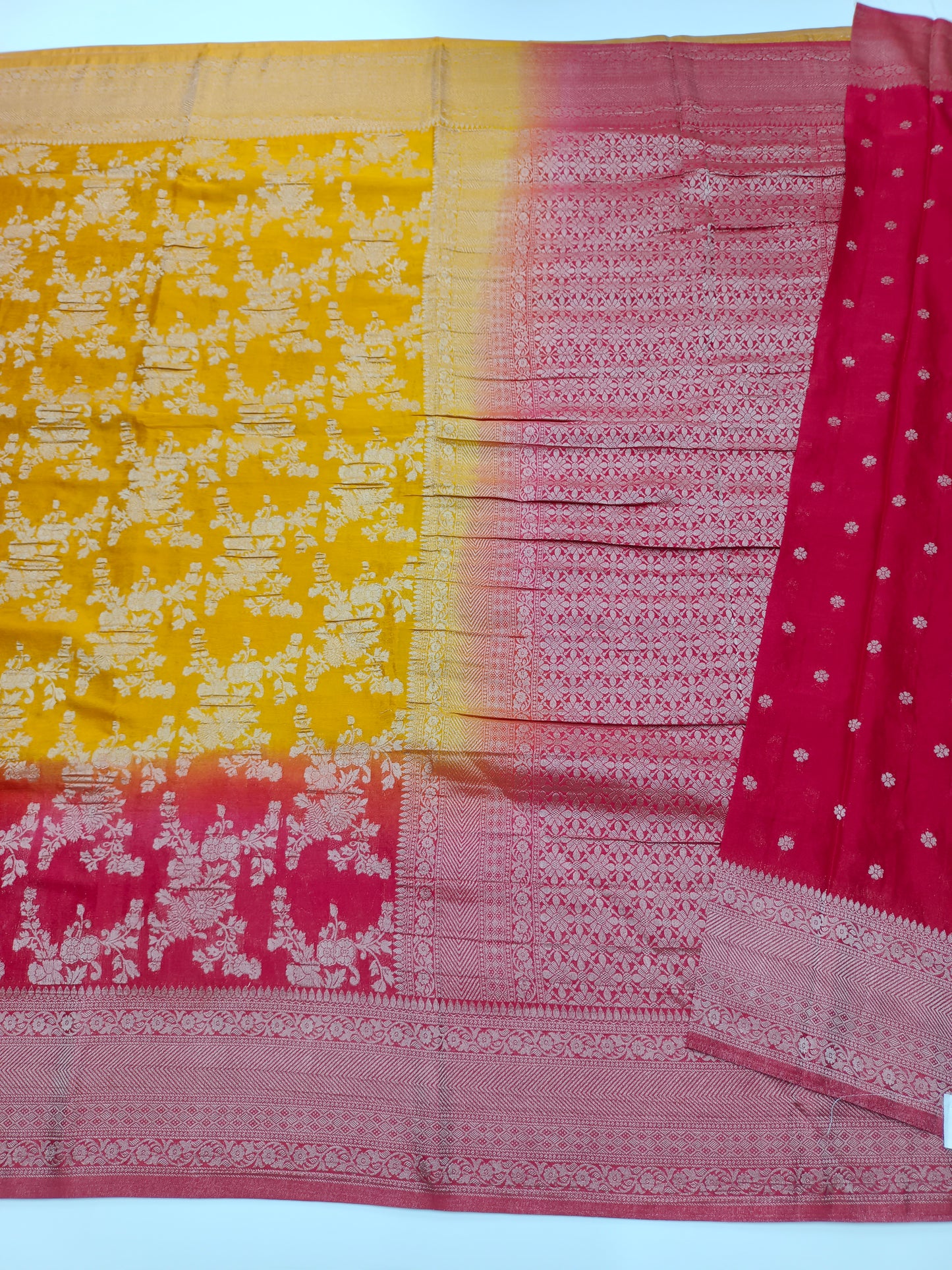 2D FANCY CHINON CHIFFON SAREE