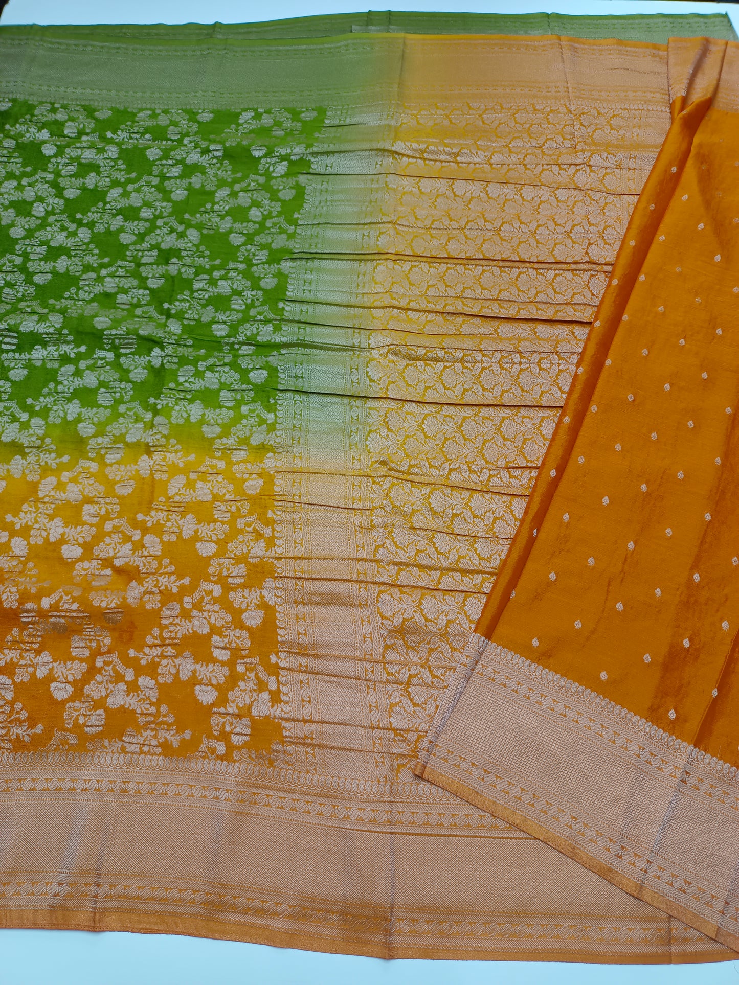 2D FANCY CHINON CHIFFON SAREE