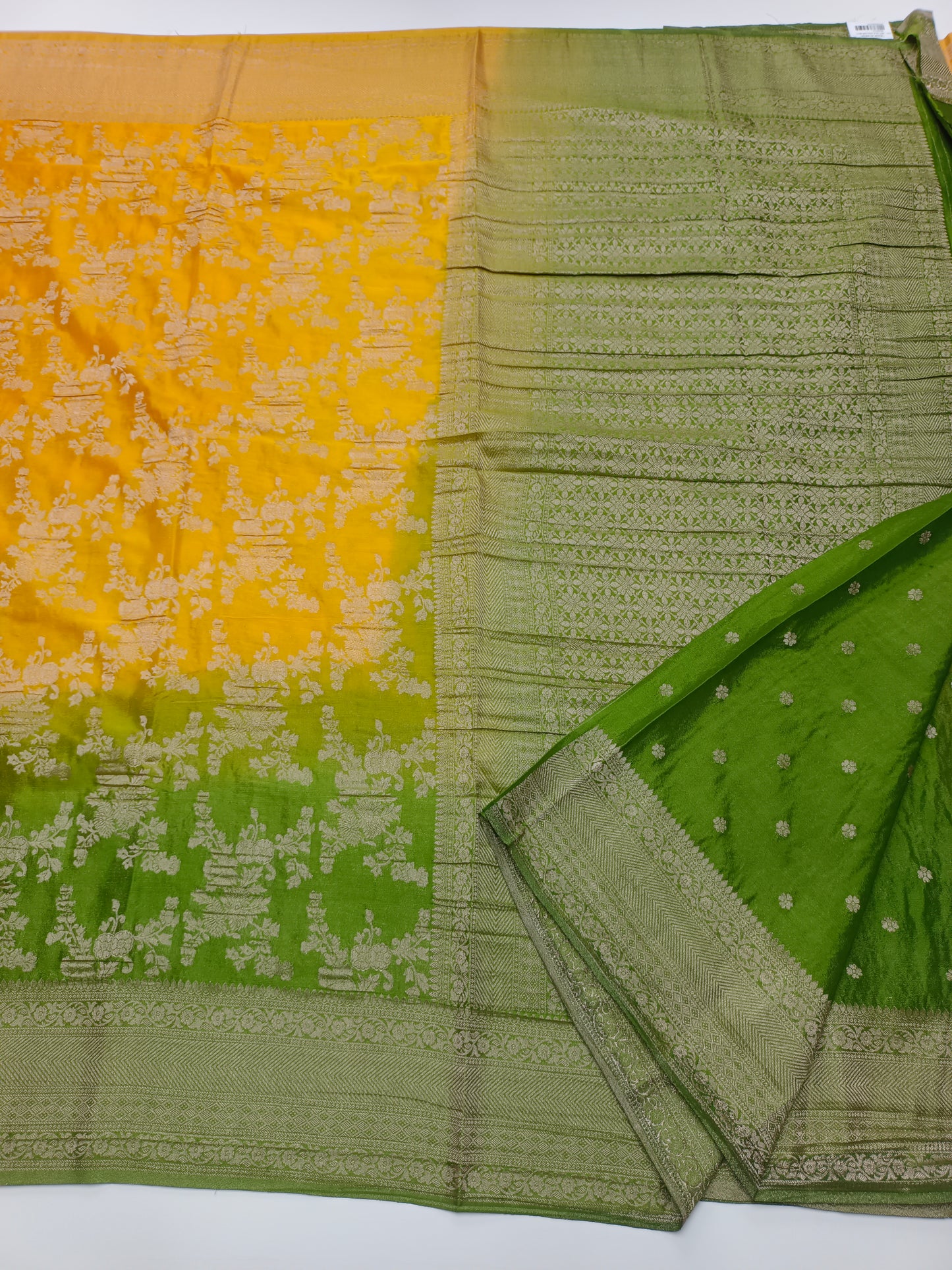2D FANCY CHINON CHIFFON SAREE