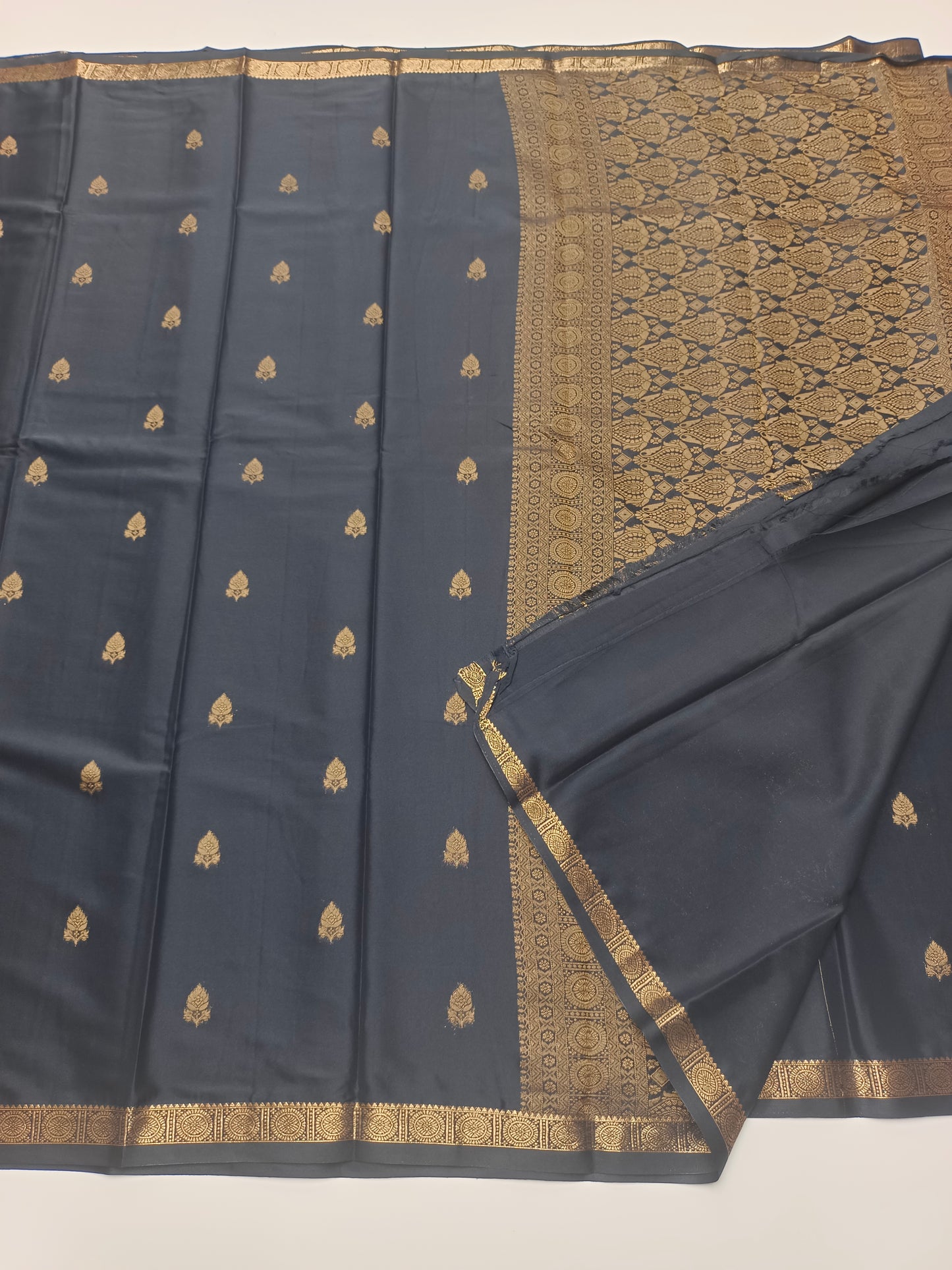 SEMI CREPE SILK SAREE