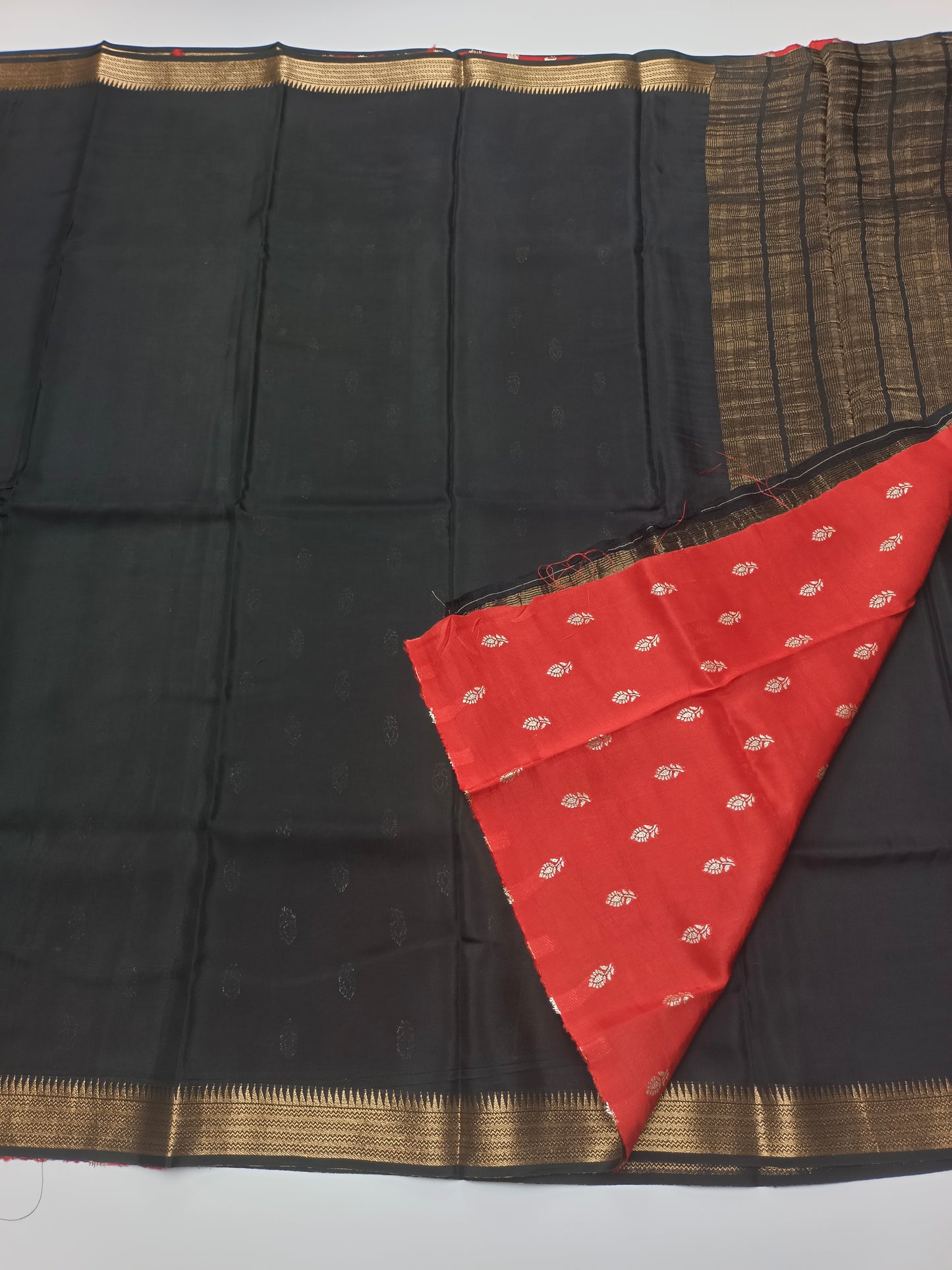 SEMI CREPE SILK SAREE