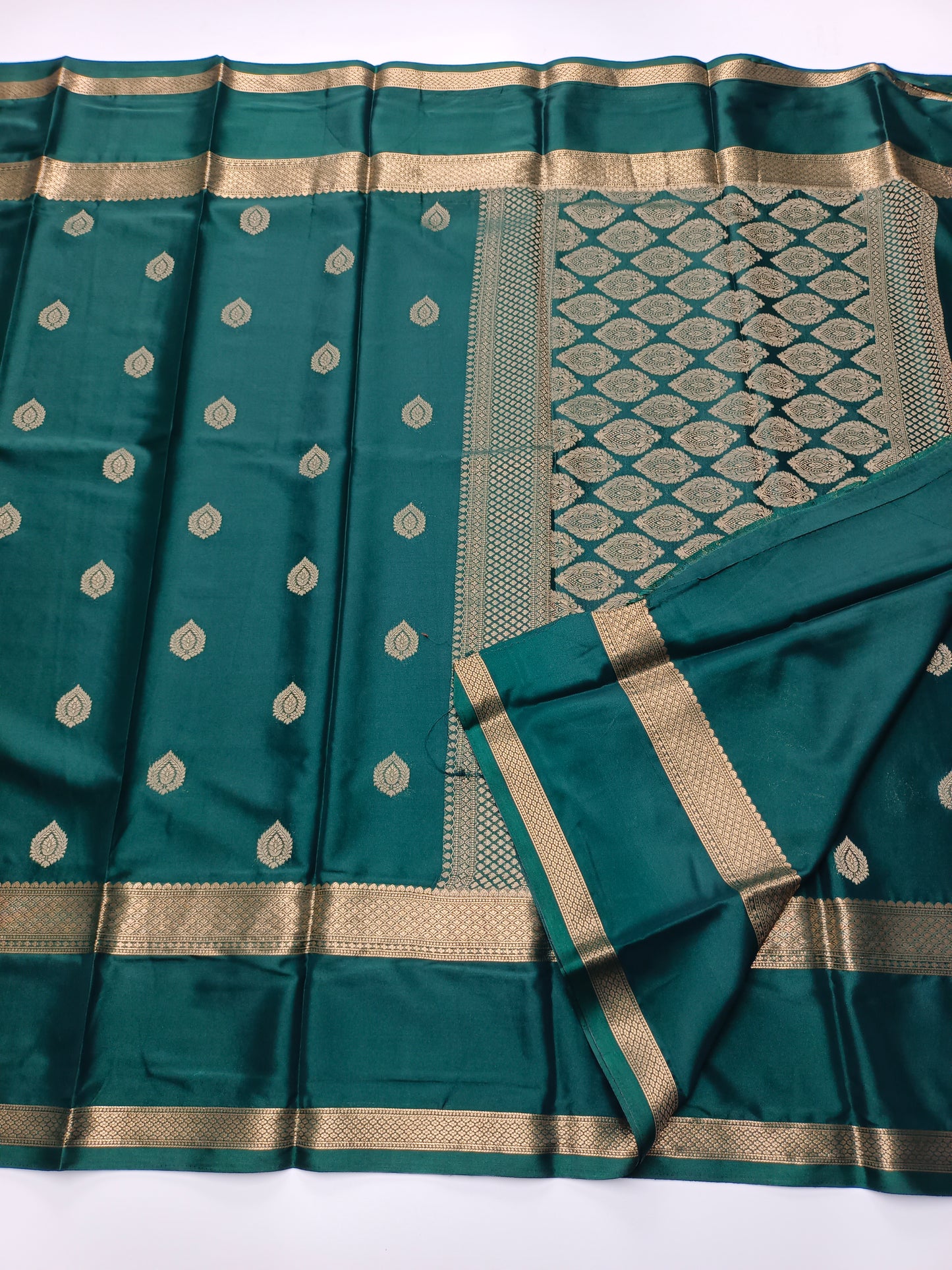 SEMI CREPE SILK SAREE