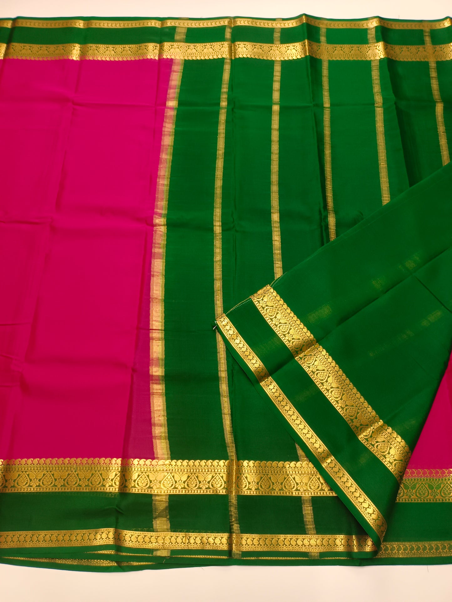 PURE CREPE SILK SAREE