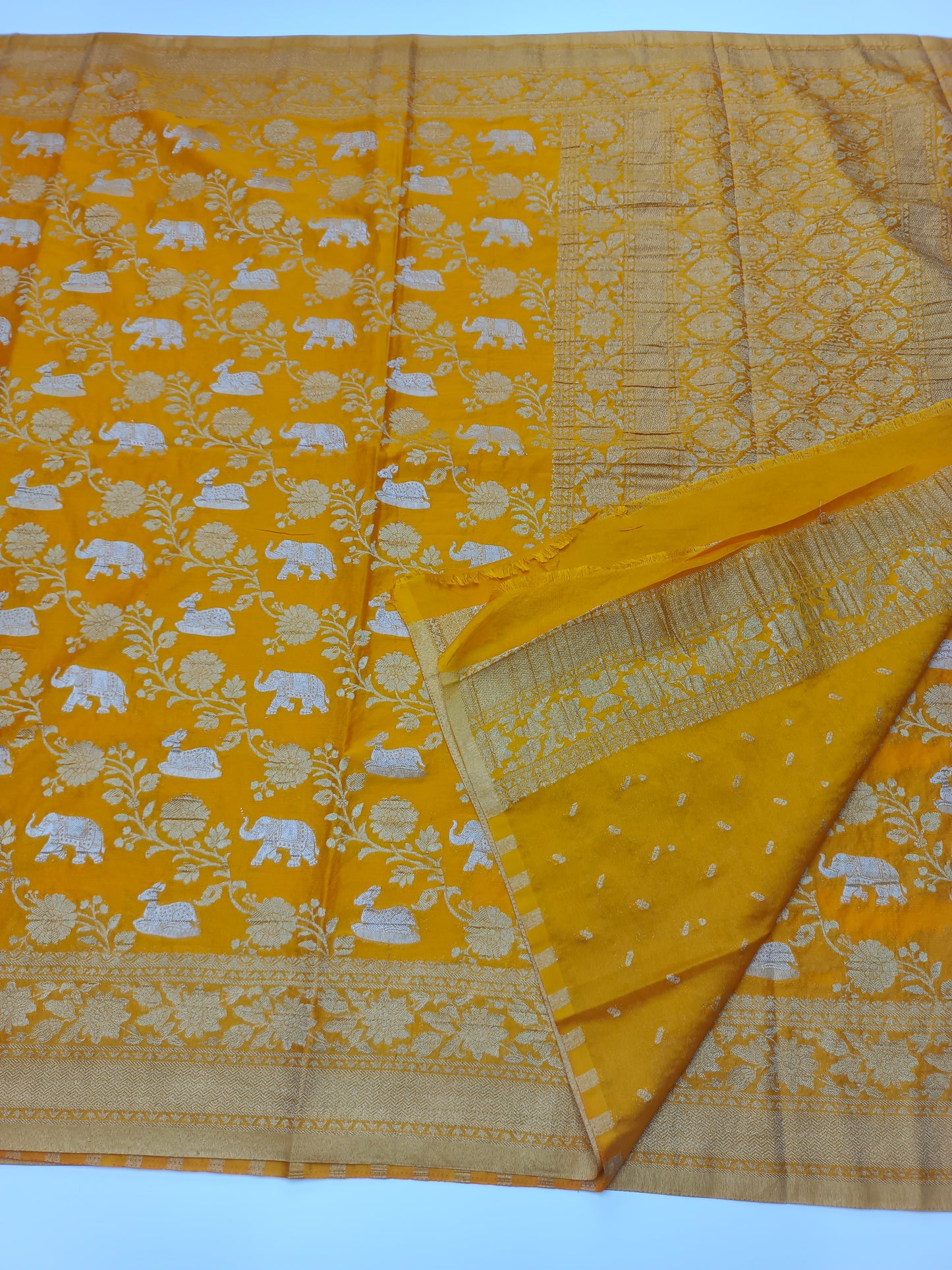 FANCY CRUSH CHIFFON SAREE