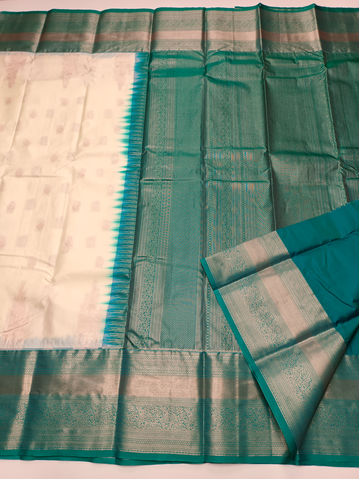 KANCHIPURAM SEMI SILK SAREE