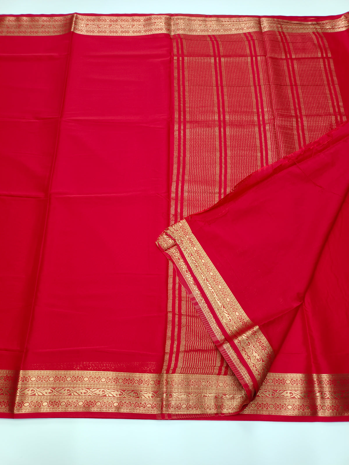 ART CREPE SAREE