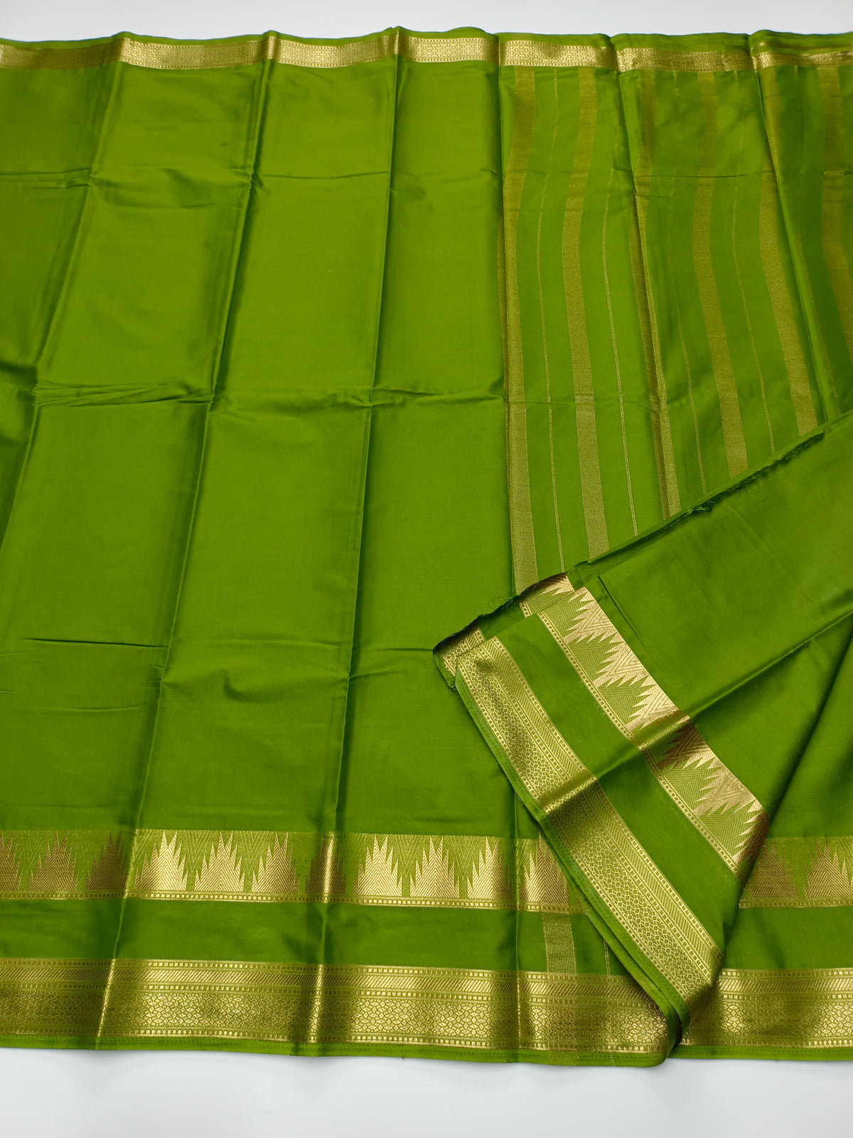 ART CREPE SAREE