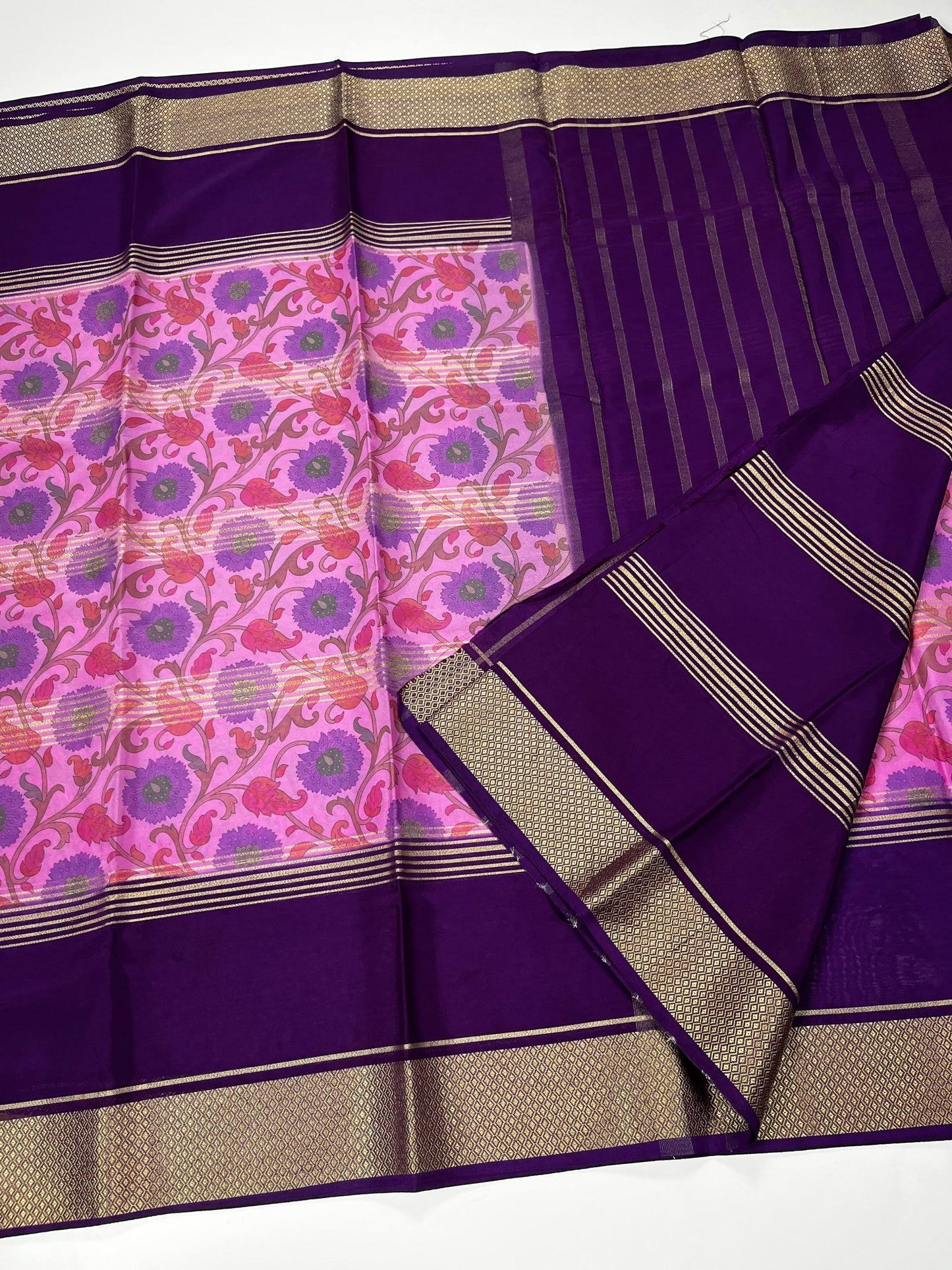 FANCY CREPE SAREE - B S CHANNABASAPPA & SONS