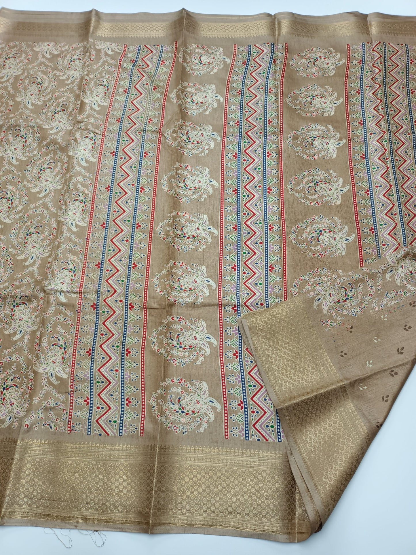 FANCY DOLA SILK SAREE - B S CHANNABASAPPA & SONS