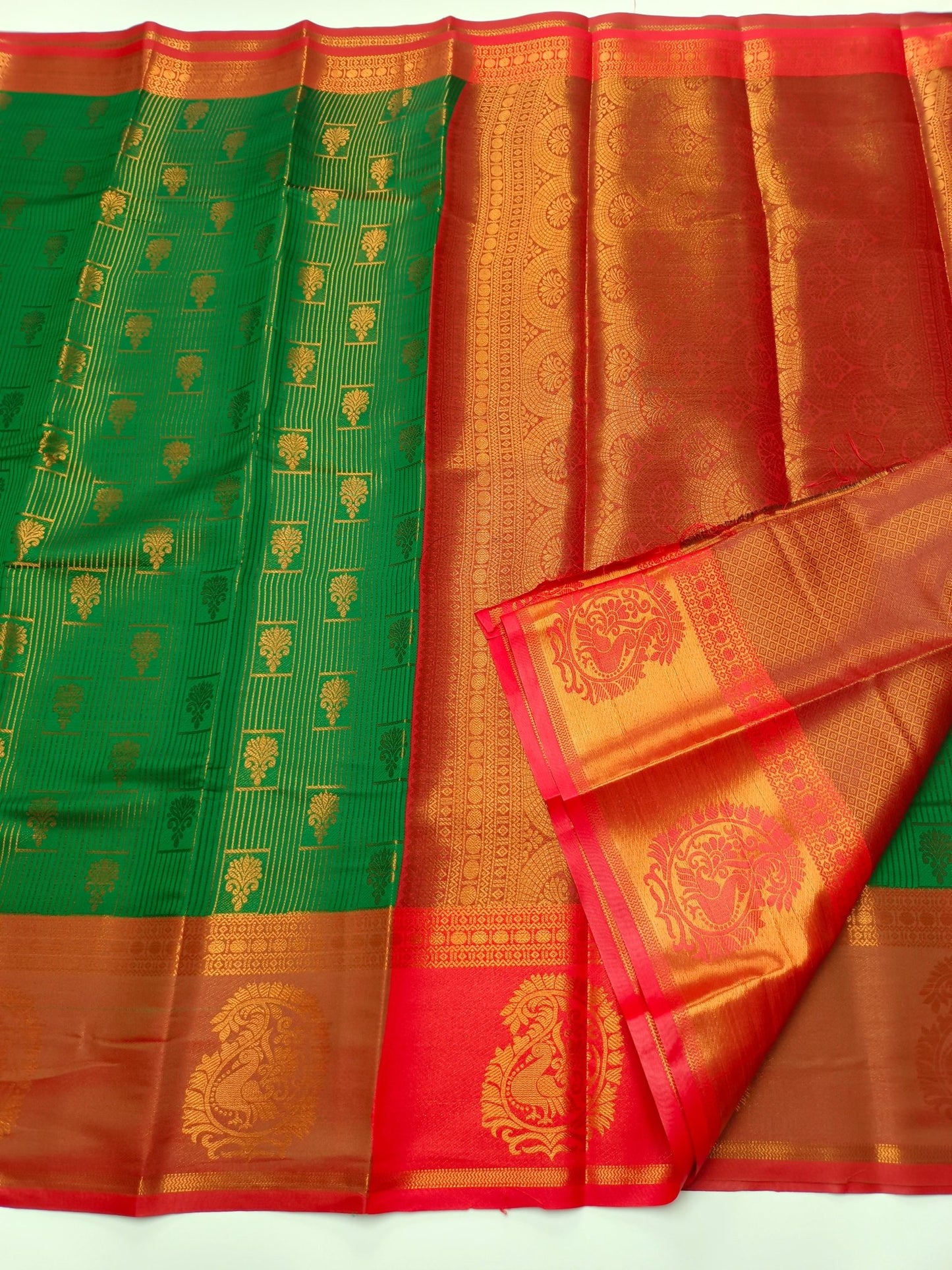 FANCY BROCADE SAREE - B S CHANNABASAPPA & SONS