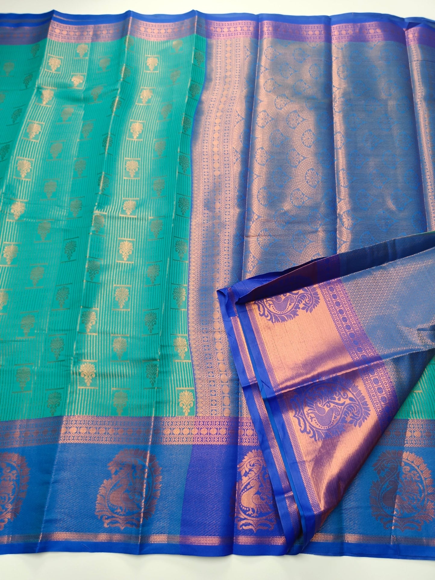 FANCY BROCADE SAREE - B S CHANNABASAPPA & SONS