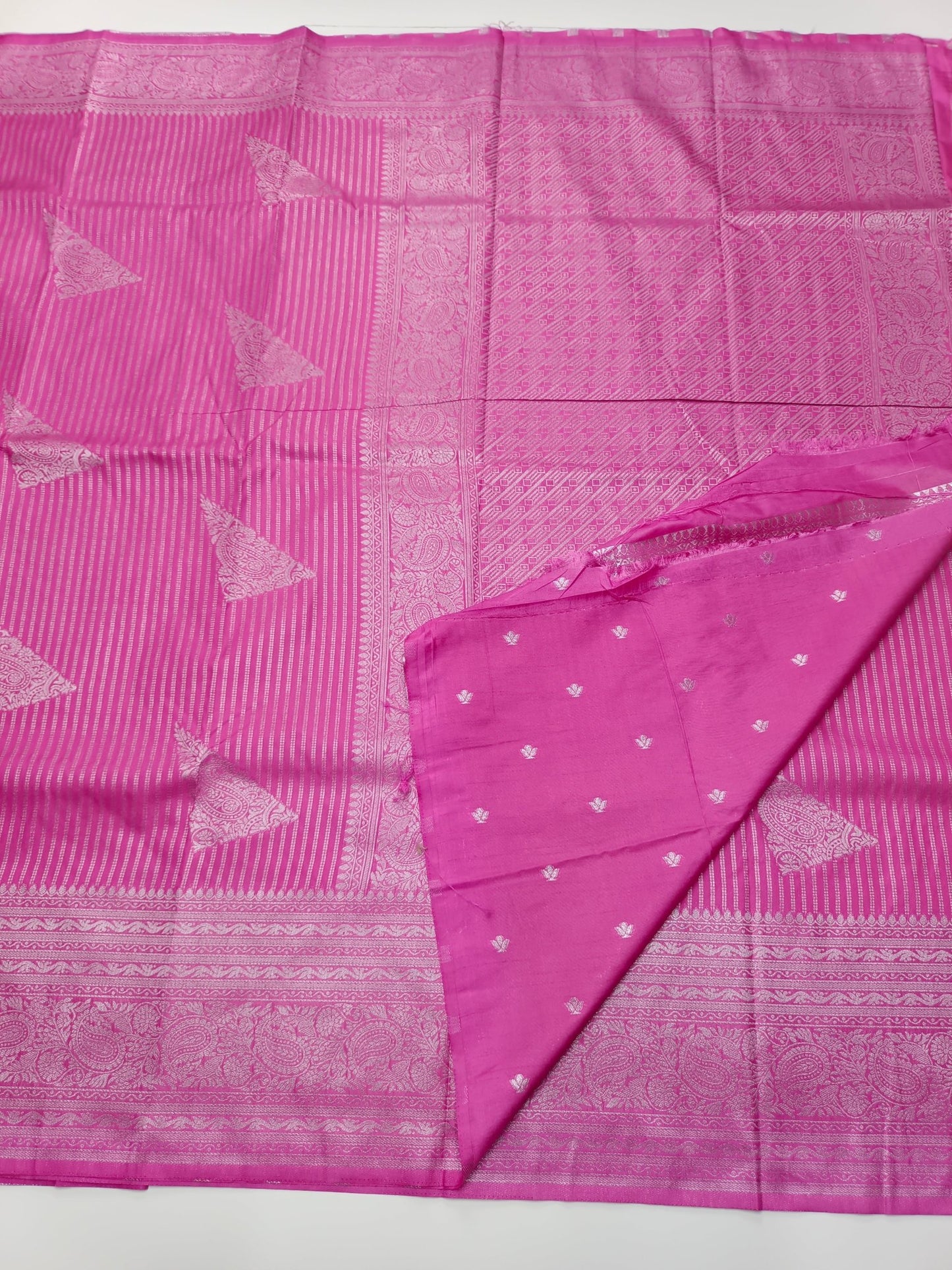 FANCY SOFT SILK SAREE - B S CHANNABASAPPA & SONS