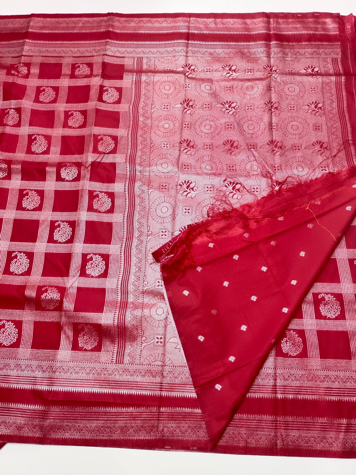 FANCY SOFT SILK SAREE - B S CHANNABASAPPA & SONS