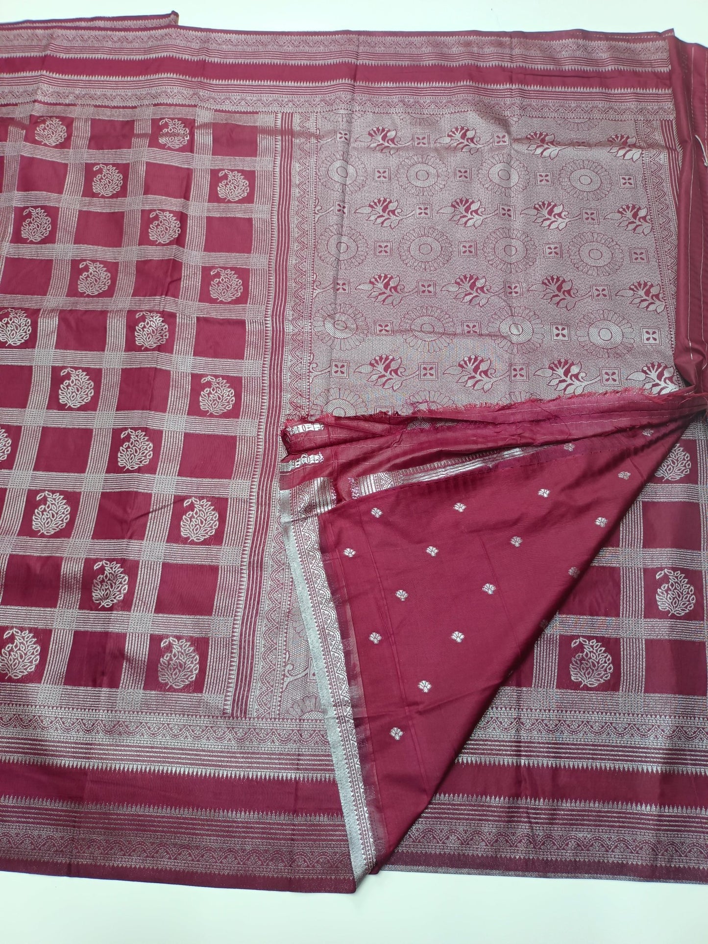 FANCY SOFT SILK SAREE - B S CHANNABASAPPA & SONS