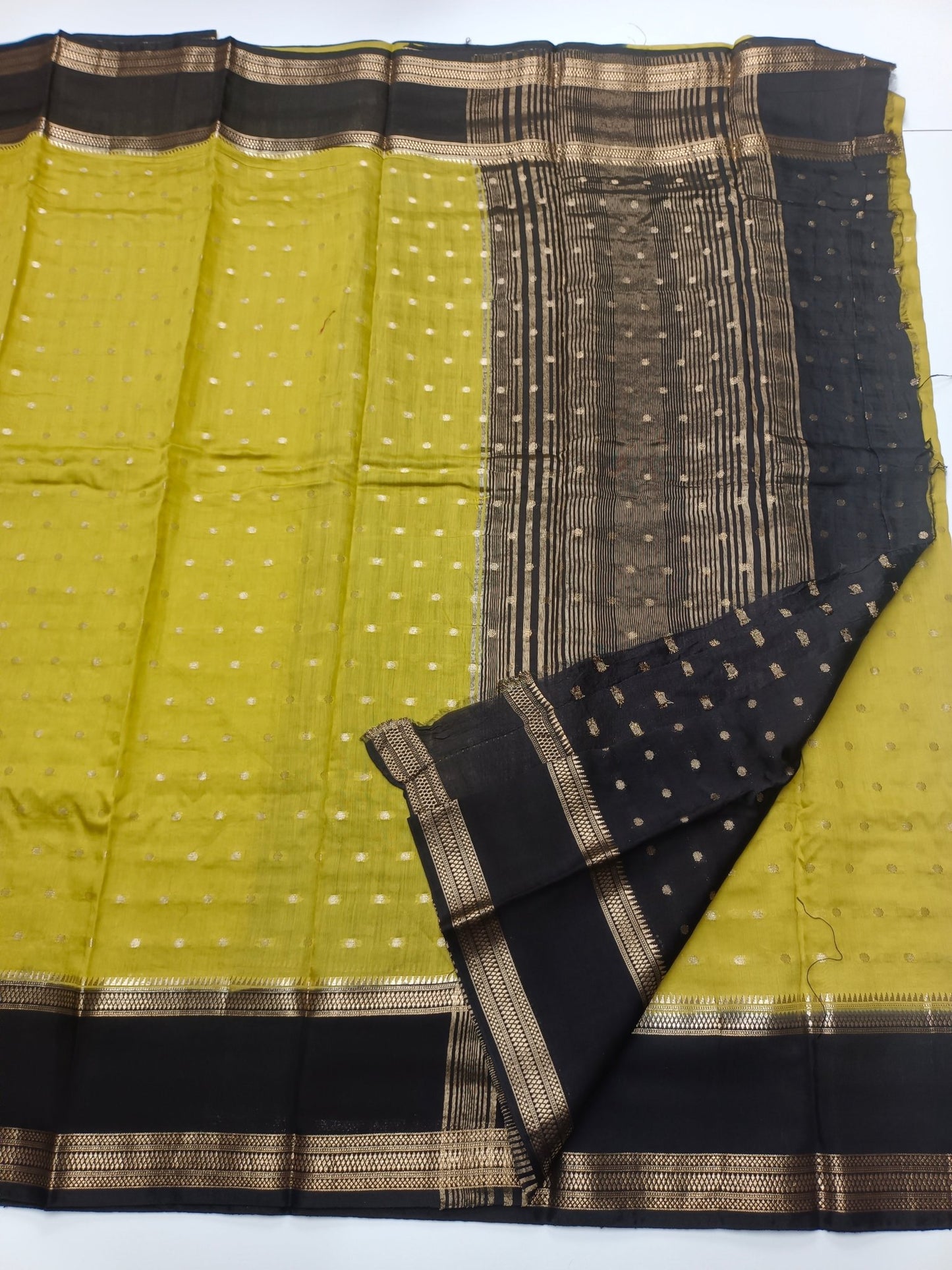 SEMI CREPE SILK SAREE - B S CHANNABASAPPA & SONS