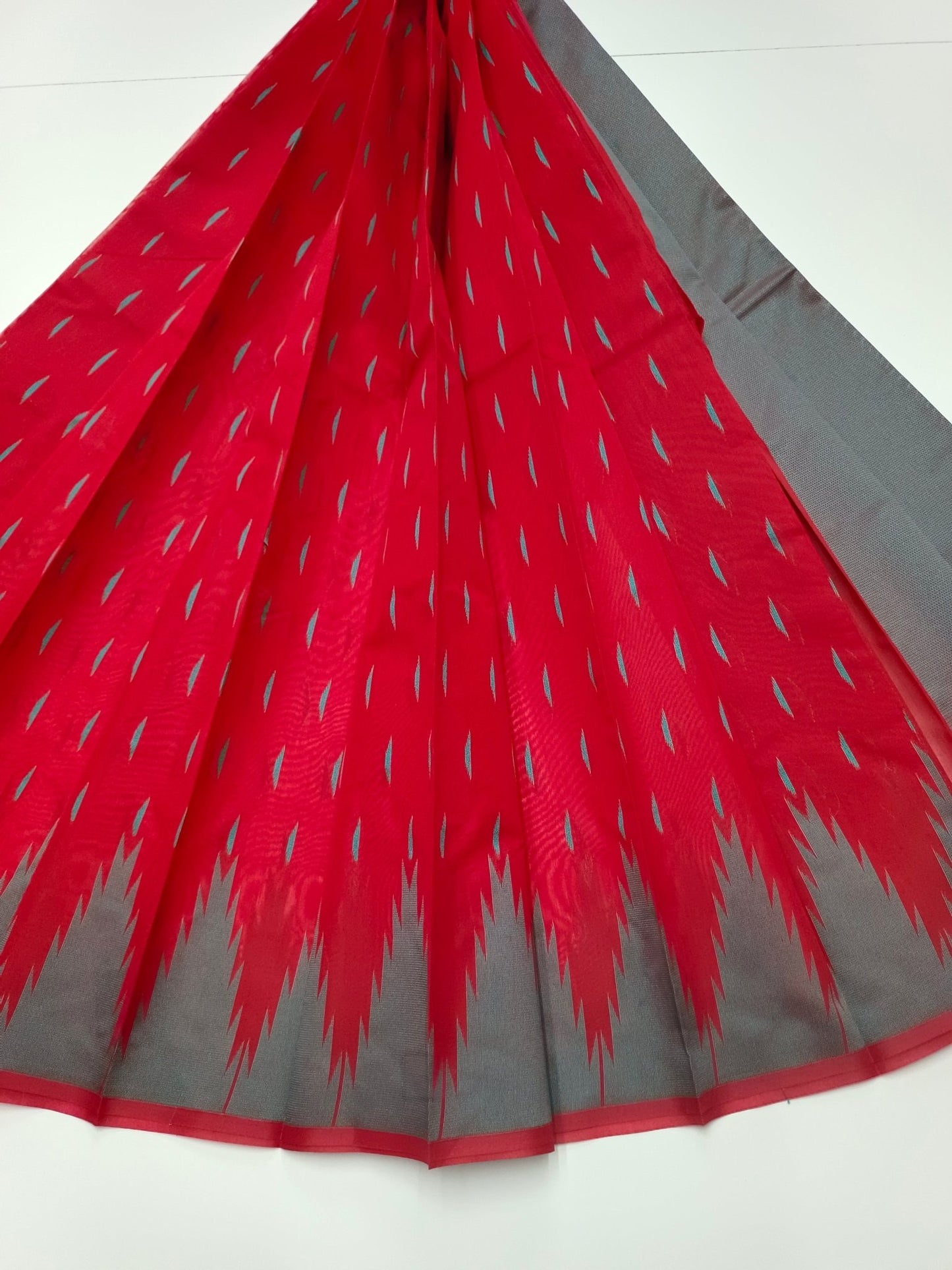 FANCY COTTON SAREE - B S CHANNABASAPPA & SONS