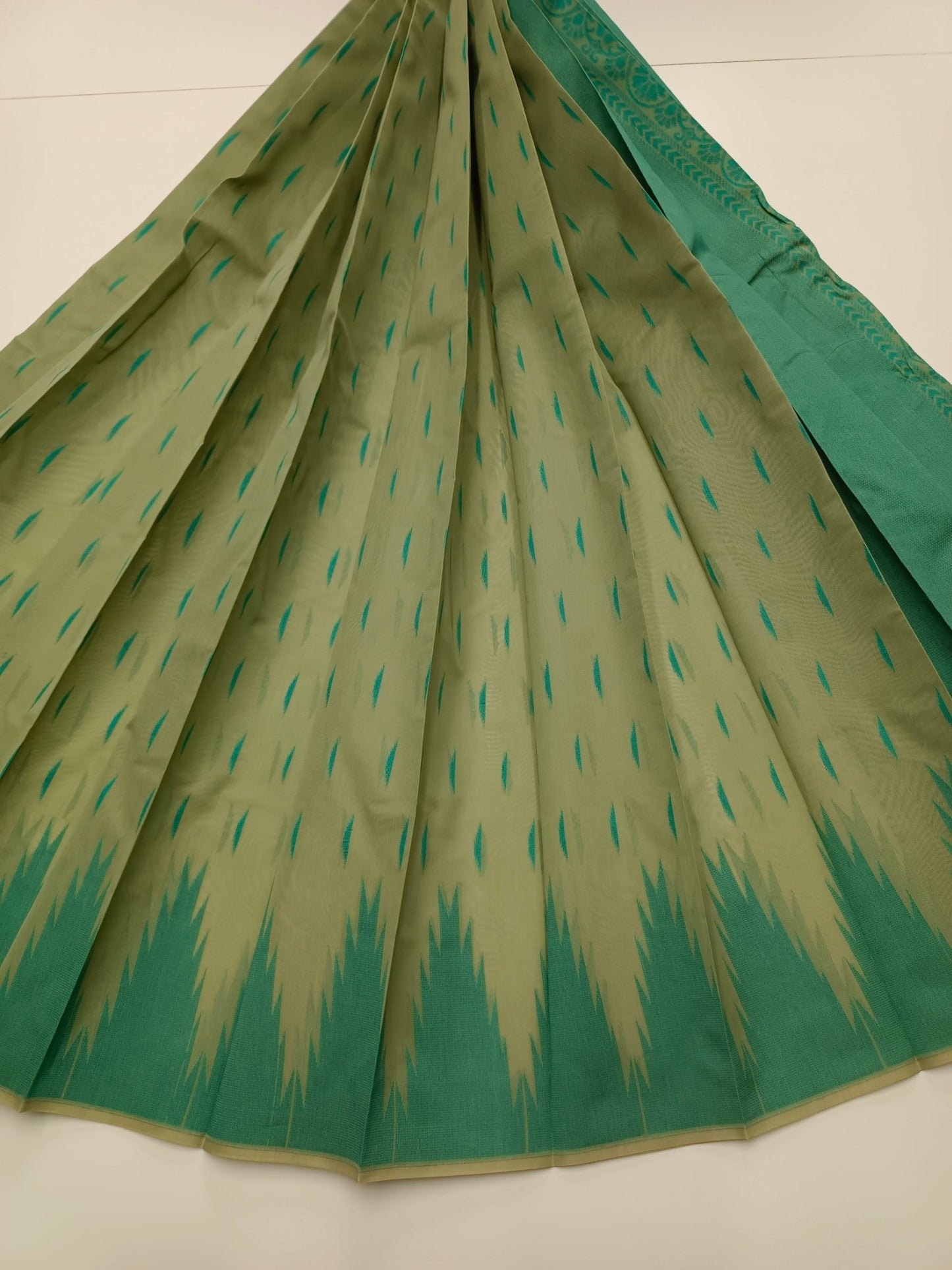 FANCY COTTON SAREE - B S CHANNABASAPPA & SONS