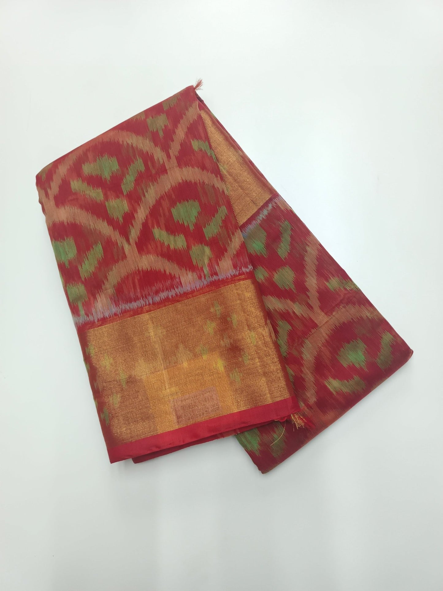 FANCY IKKAT COTTON SAREE - B S CHANNABASAPPA & SONS