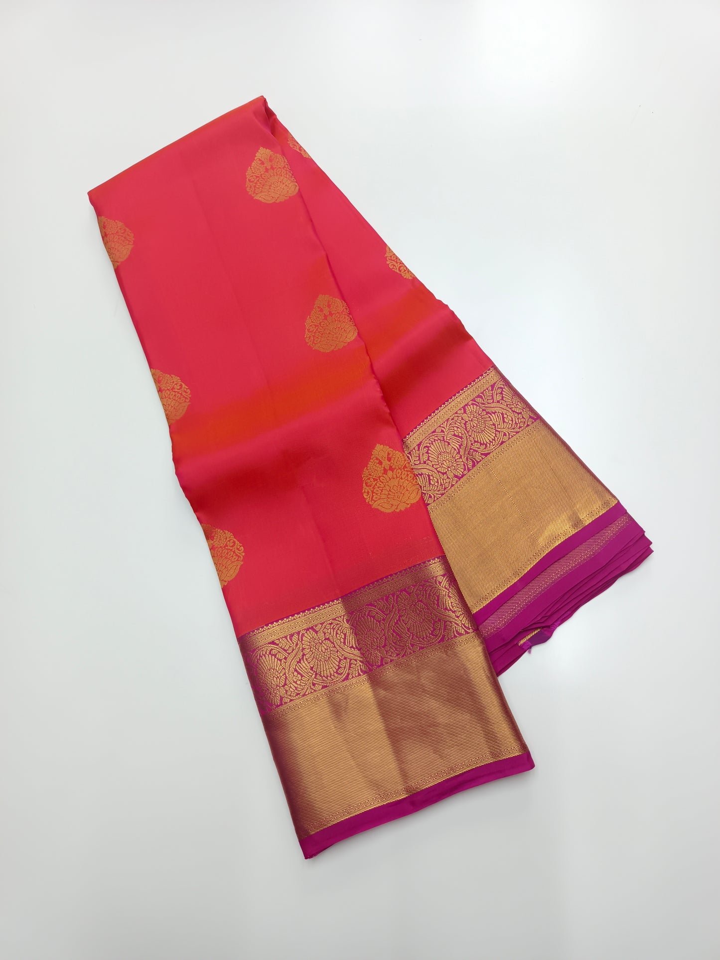 KANCHIPURAM SEMI SILK SAREE