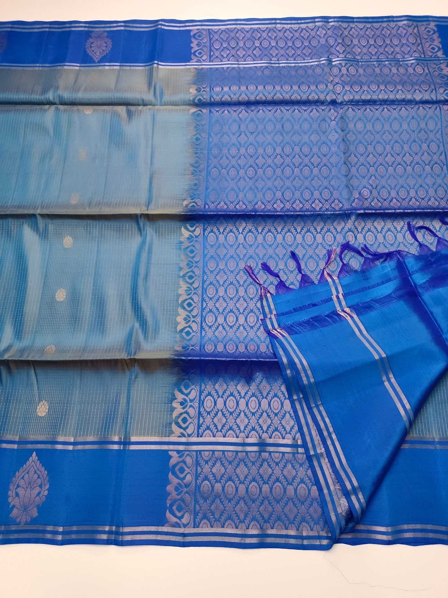 KANCHIPURAM SEMI SILK SAREE
