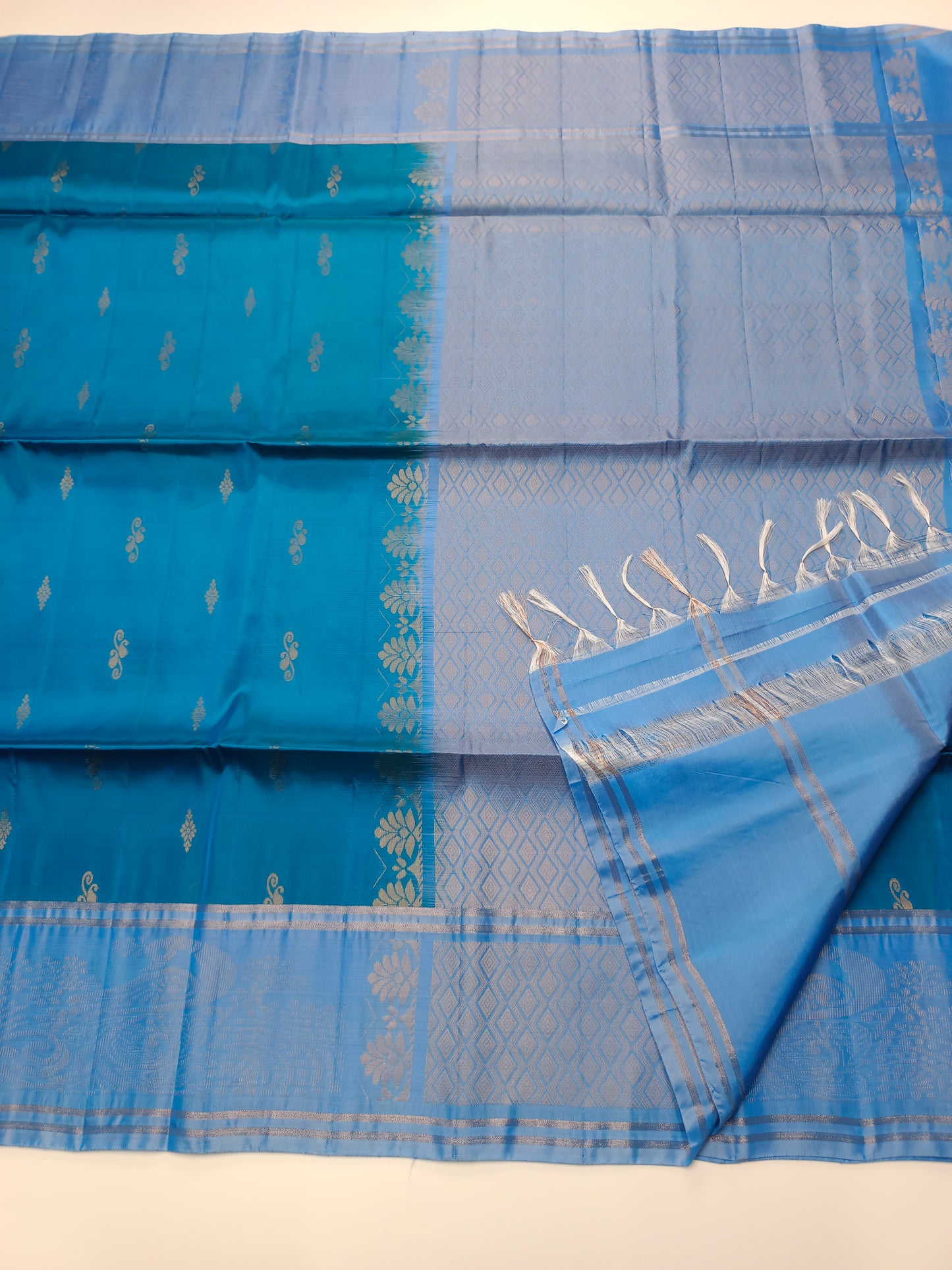 KANCHIPURAM SEMI SILK SAREE