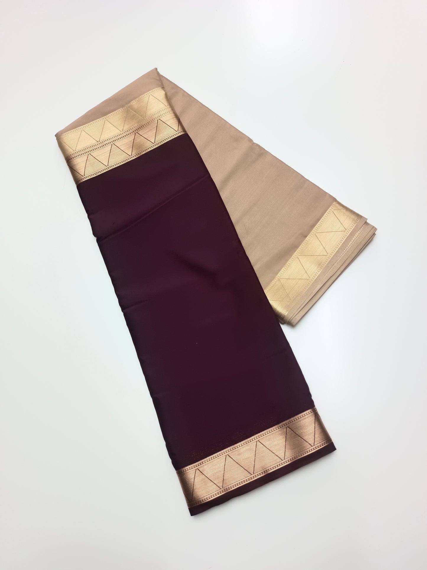 2D SEMI CREPE SILK SAREE