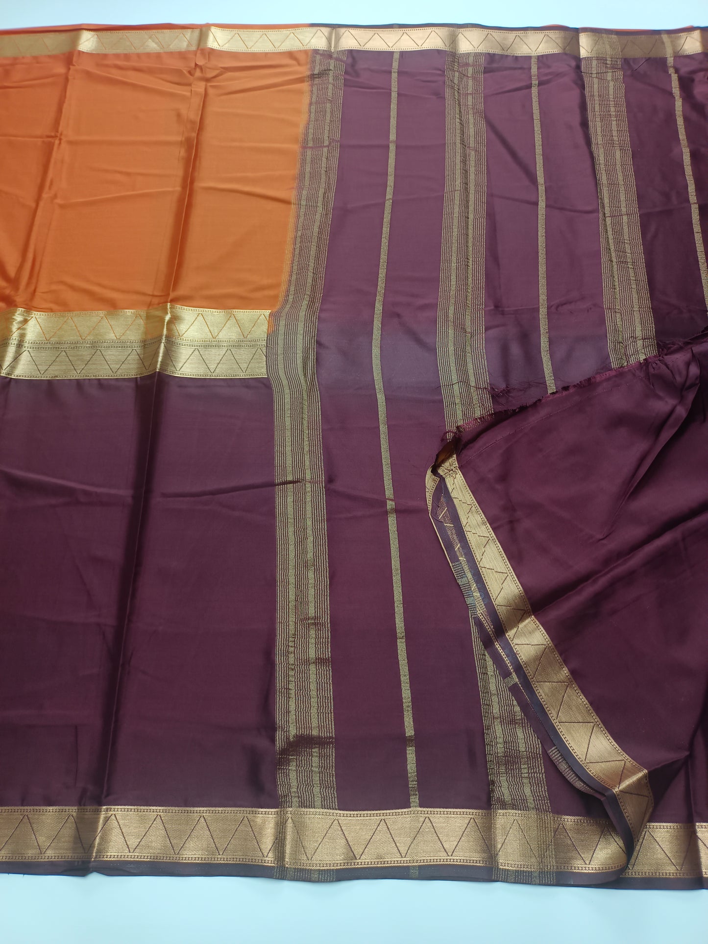 2D SEMI CREPE SILK SAREE