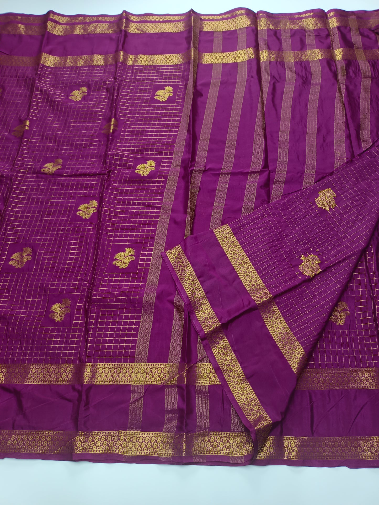 SEMI CRPE SILK SAREE