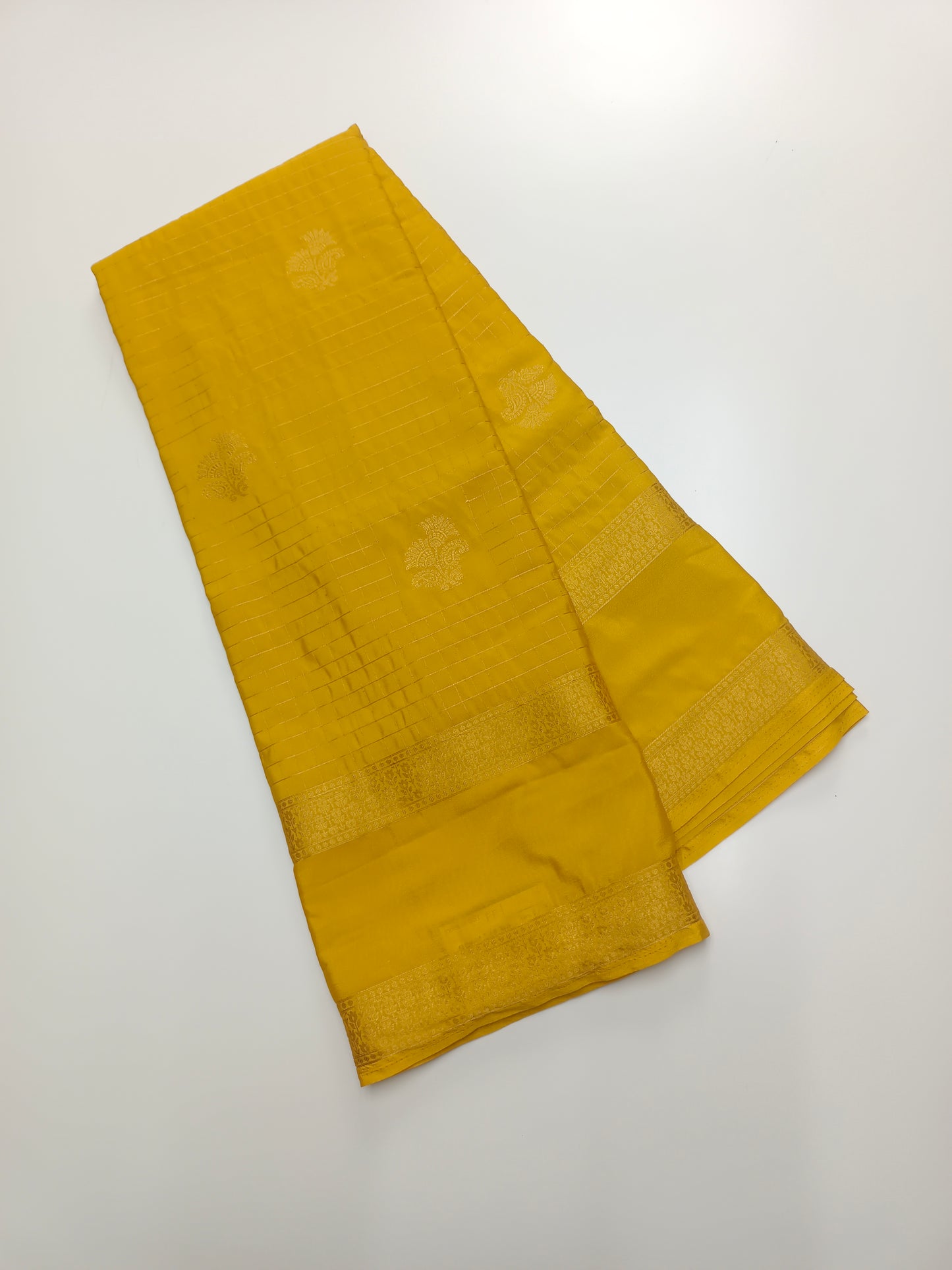 SEMI CRPE SILK SAREE