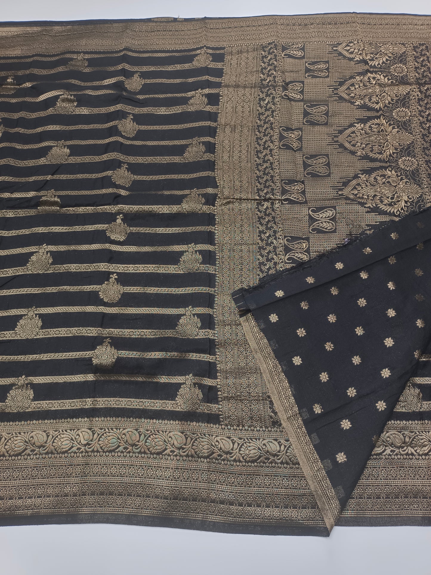 FANCY CRUSH CHIFFON SAREE