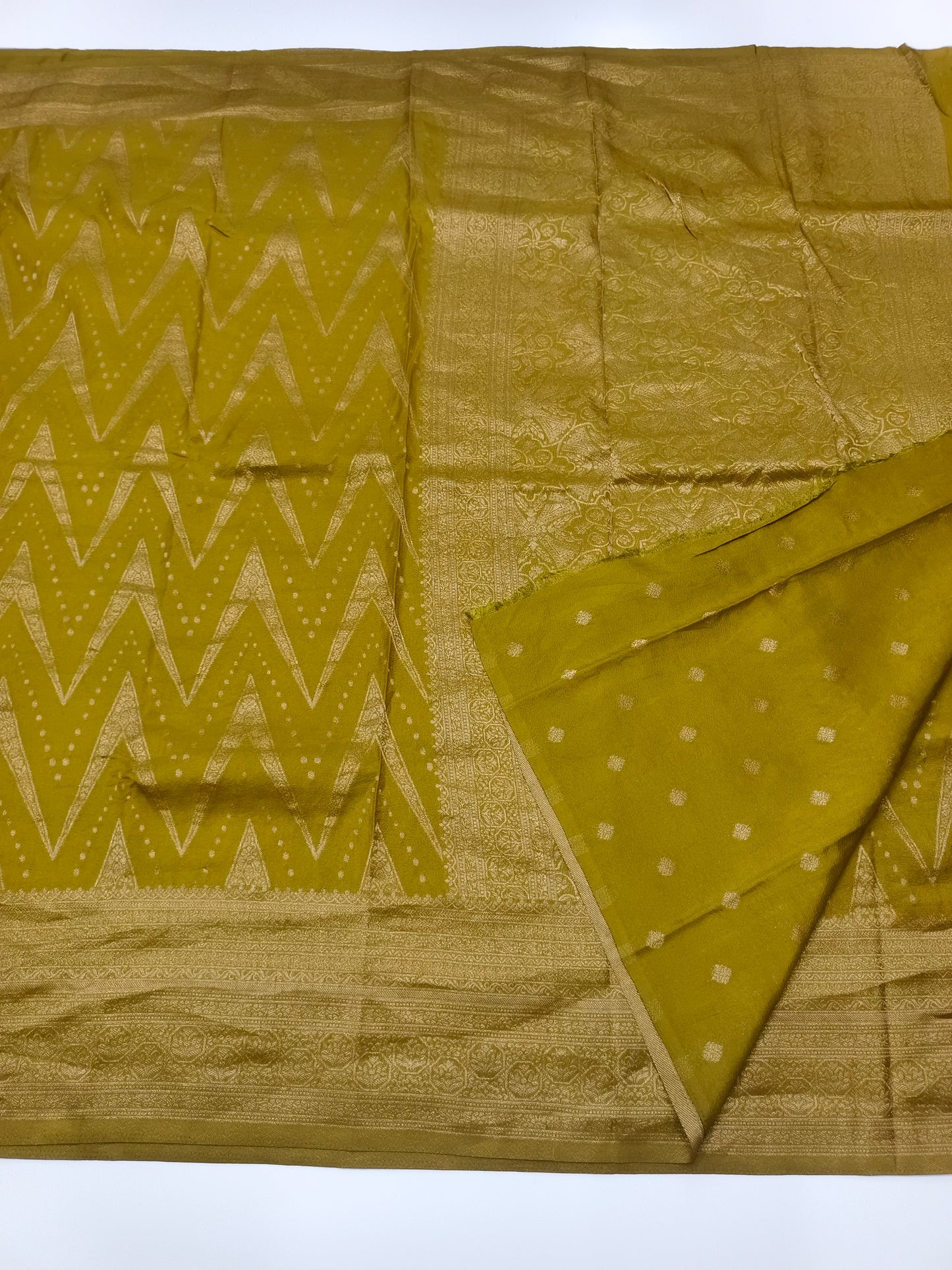 FANCY CRUSH CHIFFON SAREE