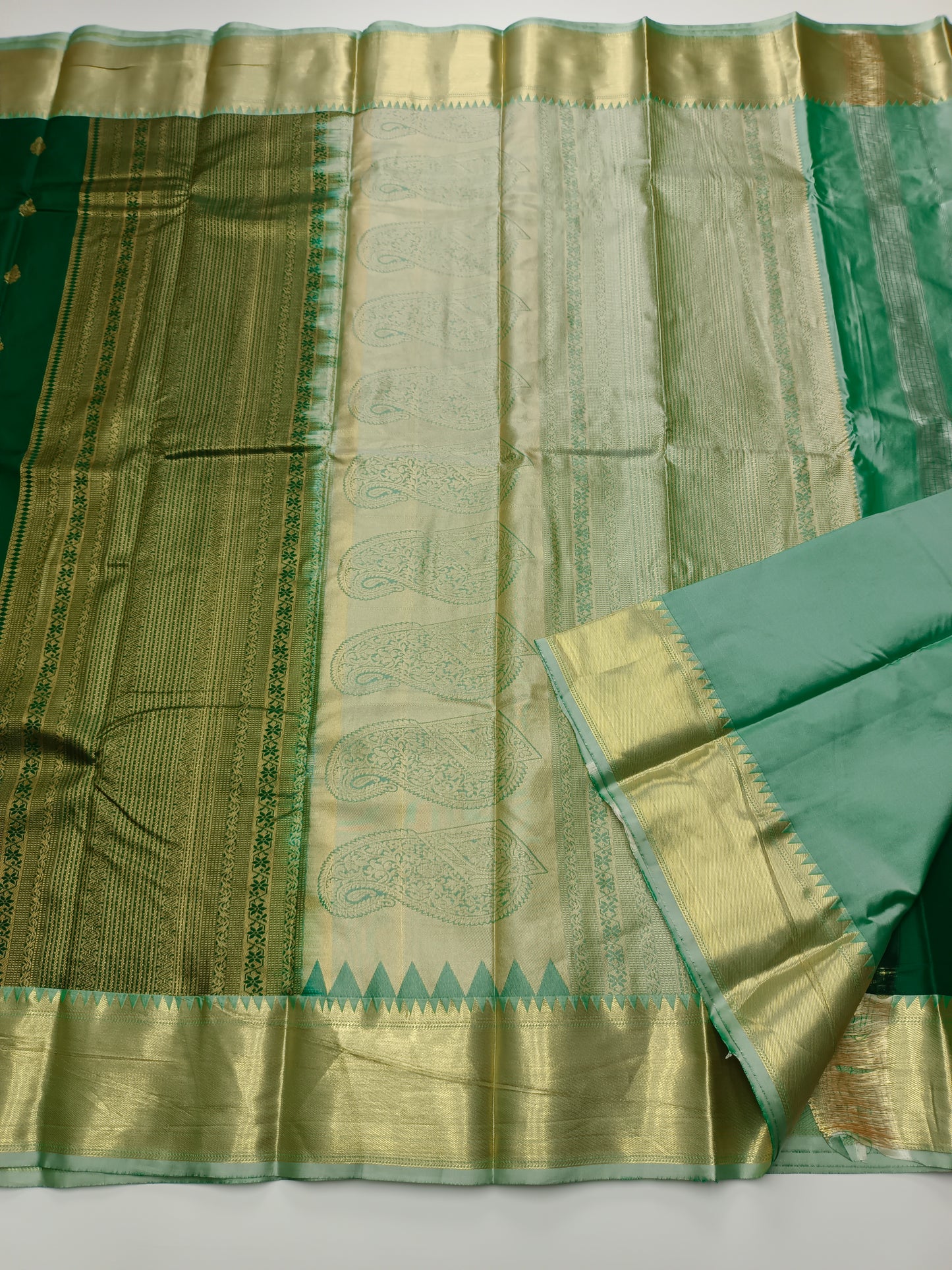 KANCHIPURAM SEMI SILK SAREE