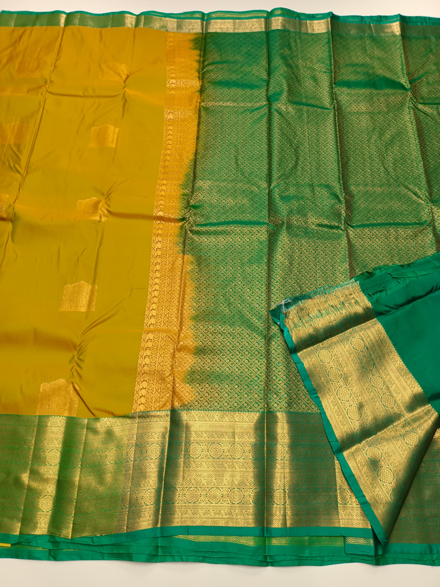 KANCHIPURAM SEMI SILK SAREE