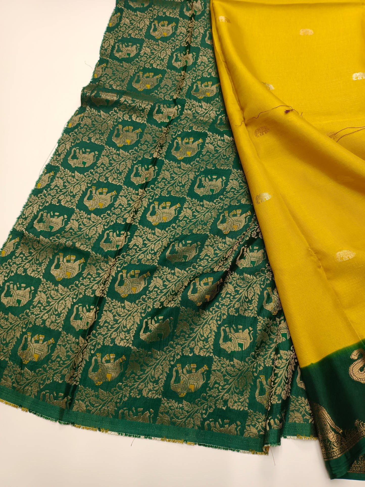 FANCY SEMI CREPE SILK SAREE (SPECIAL 30% DISCOUNT)
