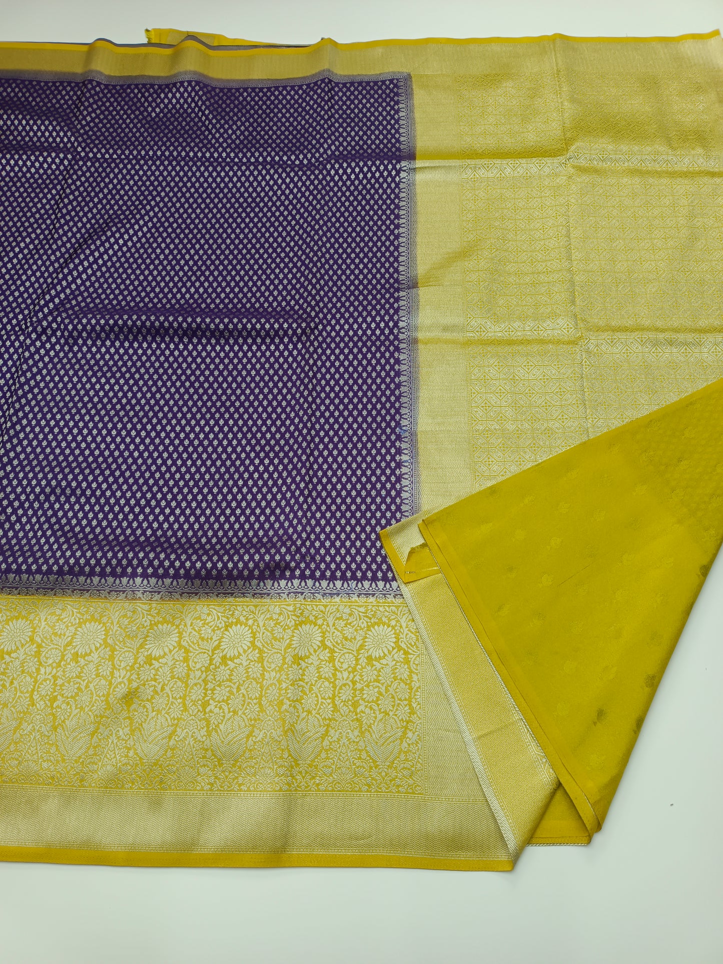 1000 BUTTA FANCY SEMI CREPE SILK SAREE (SPECIAL 30% DISCOUNT)