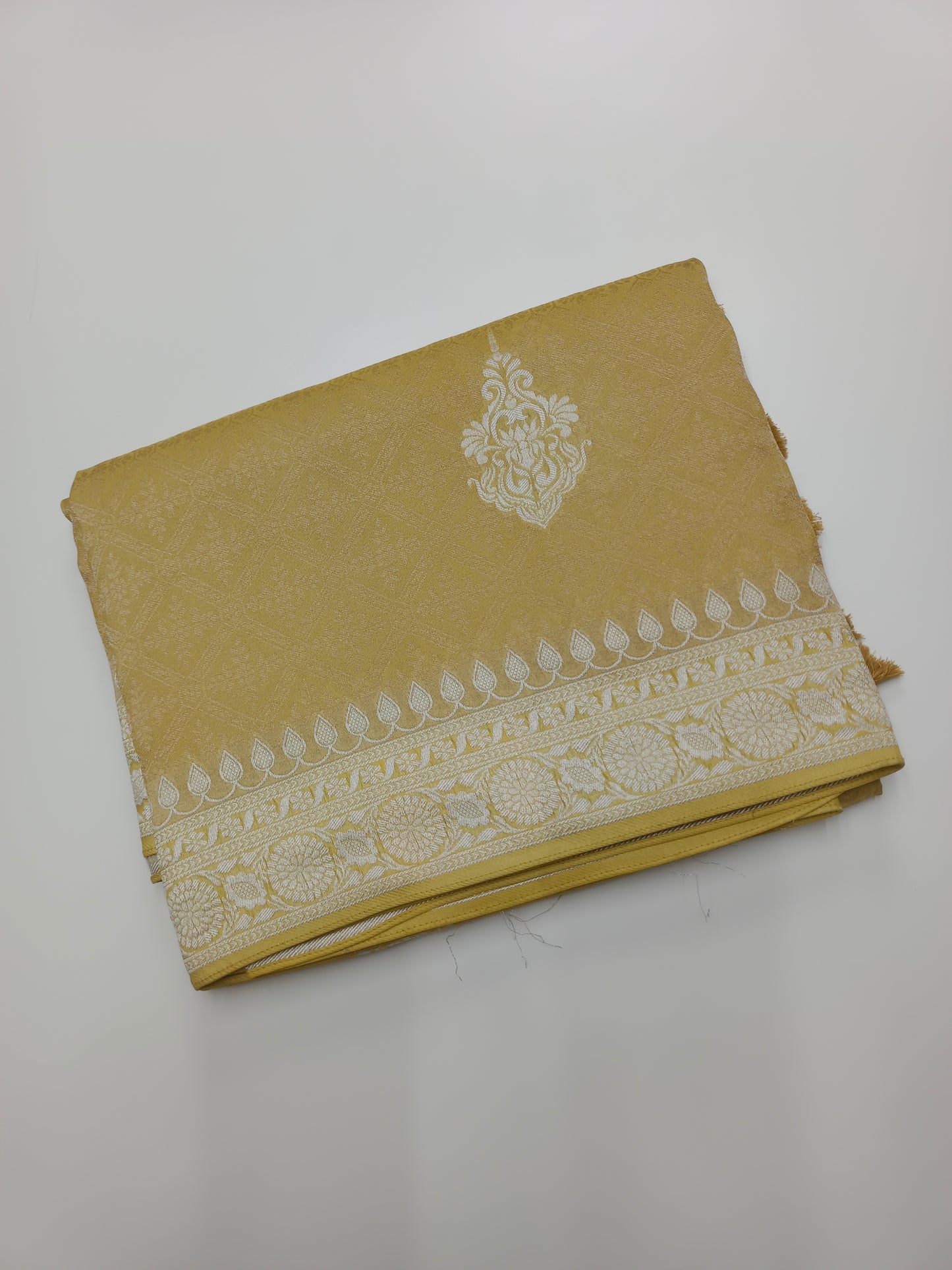 FANCY SEMI DOLA SILK SAREE (SPECIAL 30% DISCOUNT)