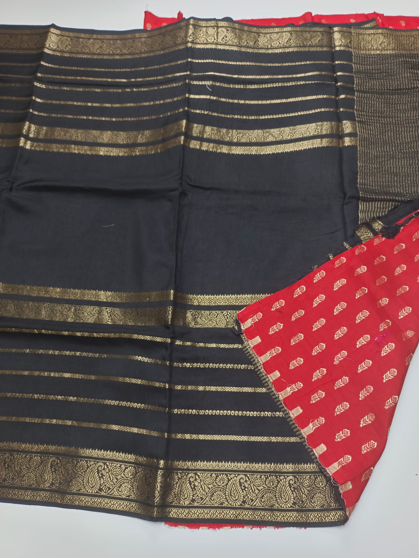 FANCY SEMI DOLA SILK SAREE (SPECIAL 30% DISCOUNT)