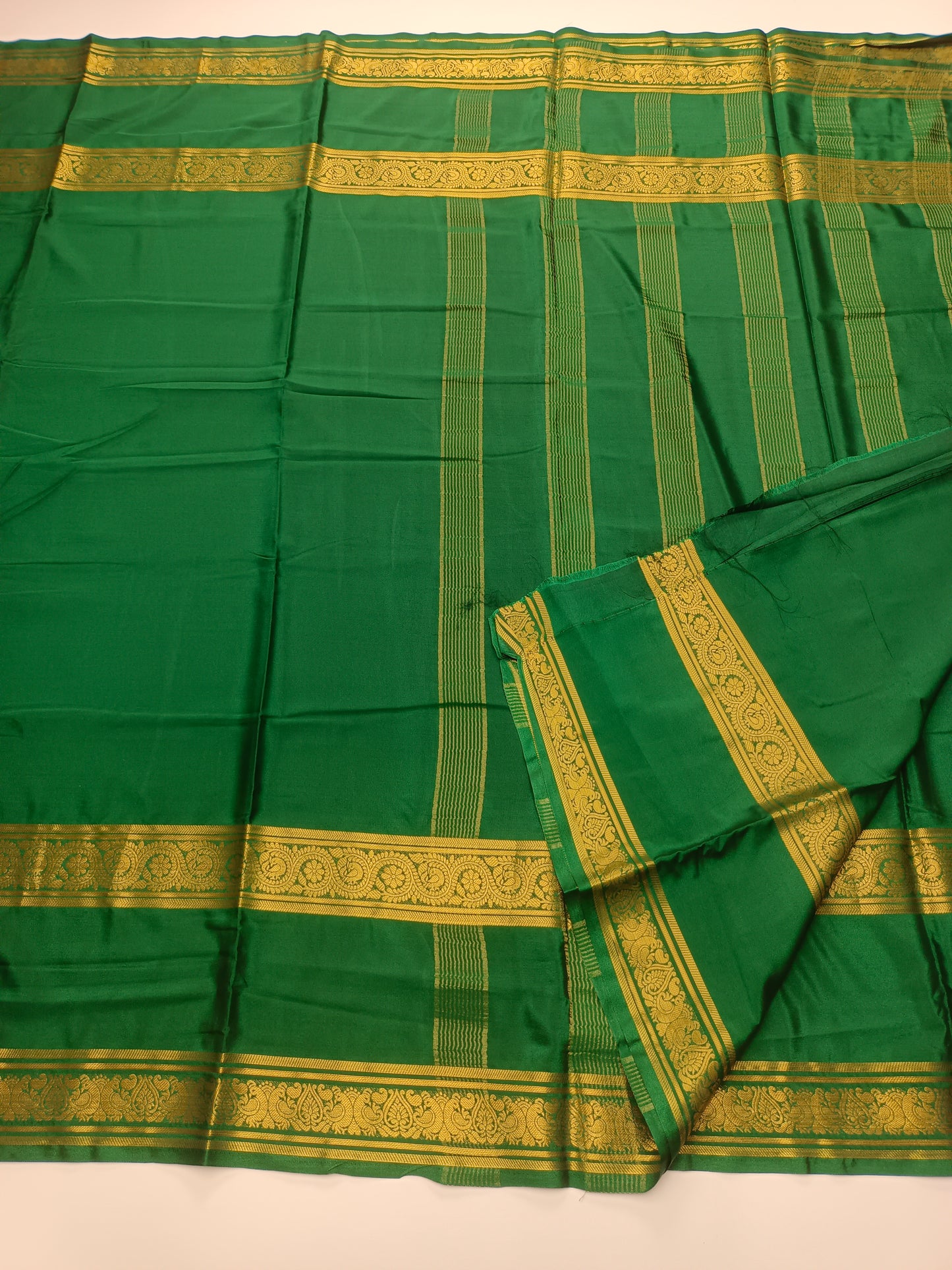 SEMI CREPE SILK SAREE