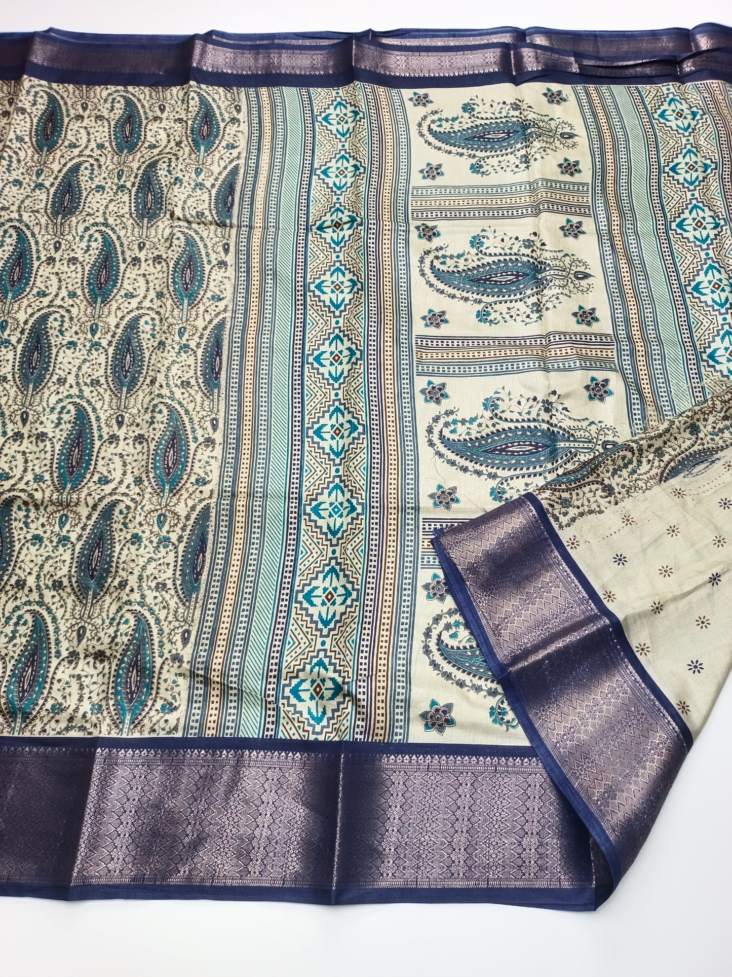 FANCY DOLA SILK SAREE