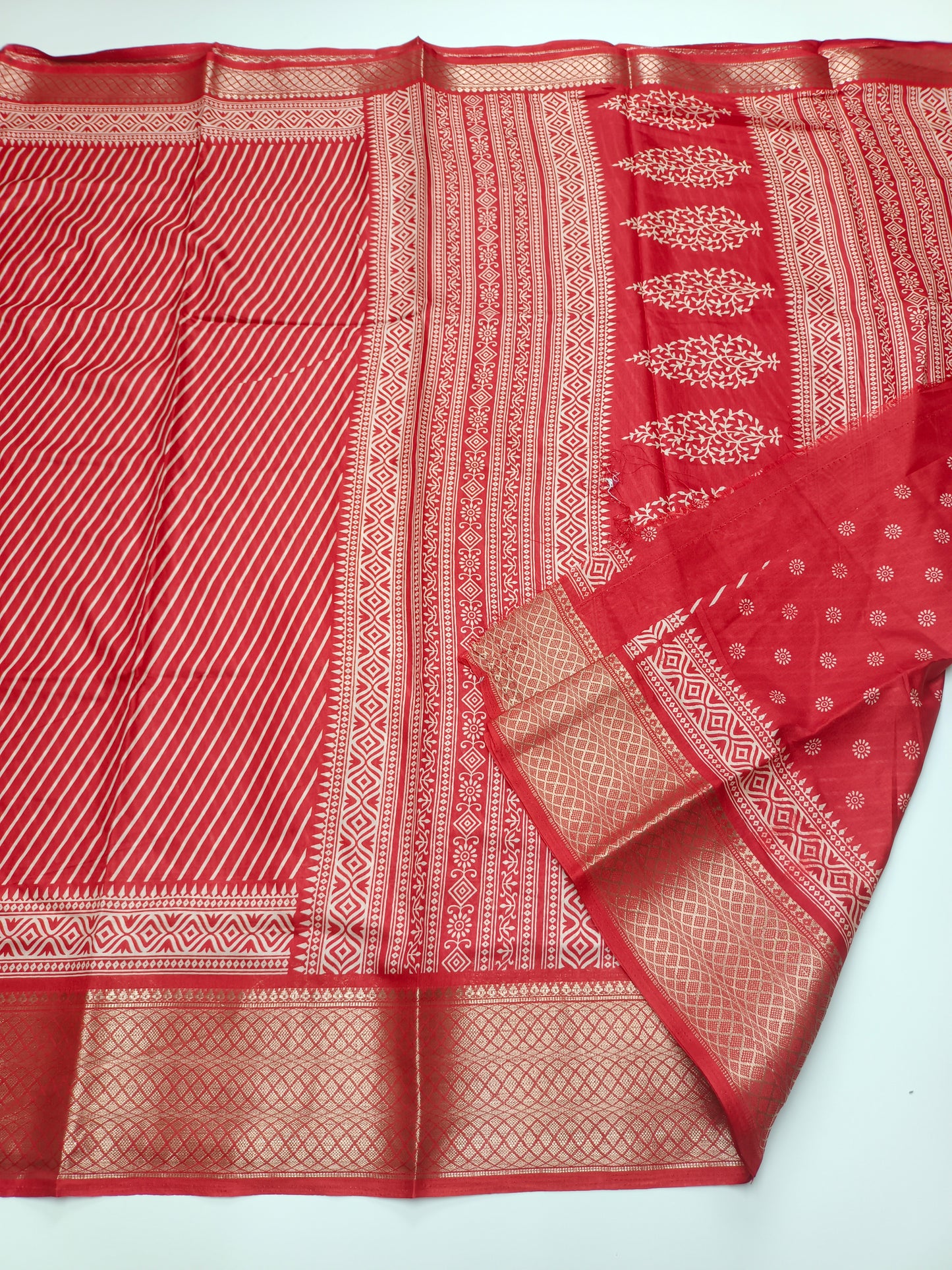 FANCY DOLA SILK SAREE