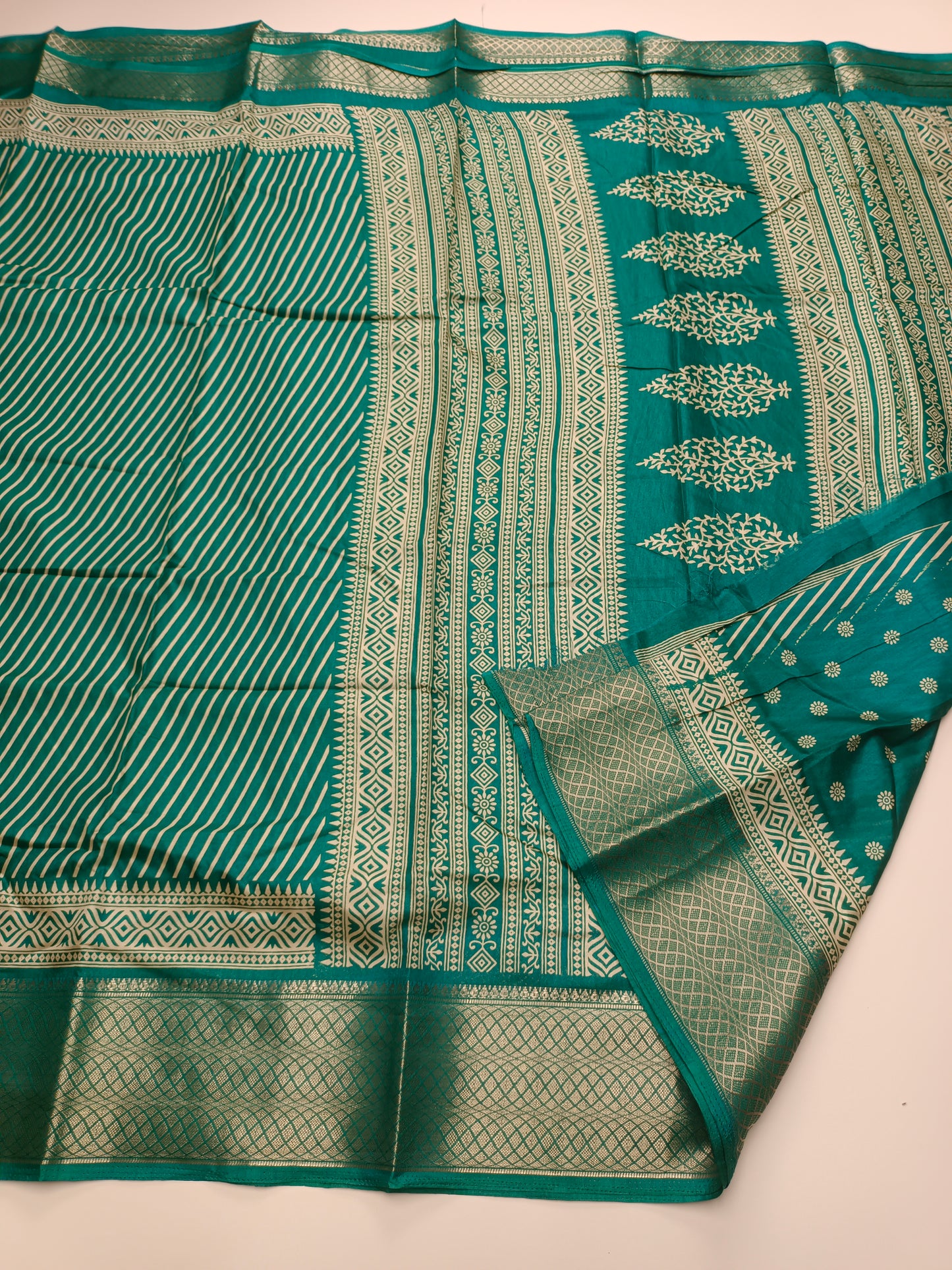 FANCY DOLA SILK SAREE