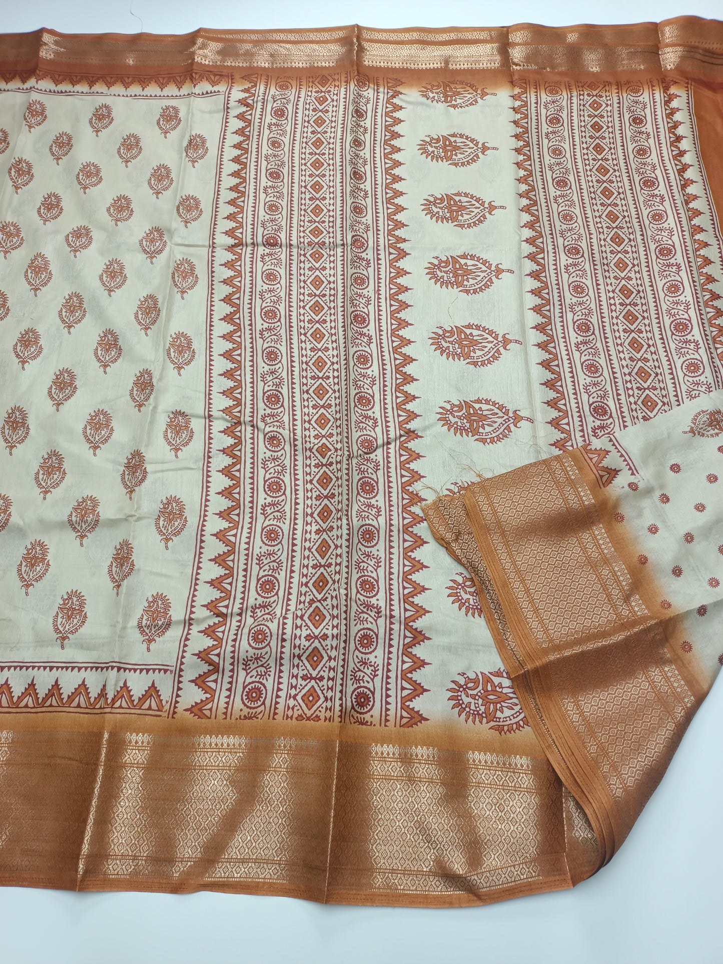 FANCY DOLA SILK SAREE