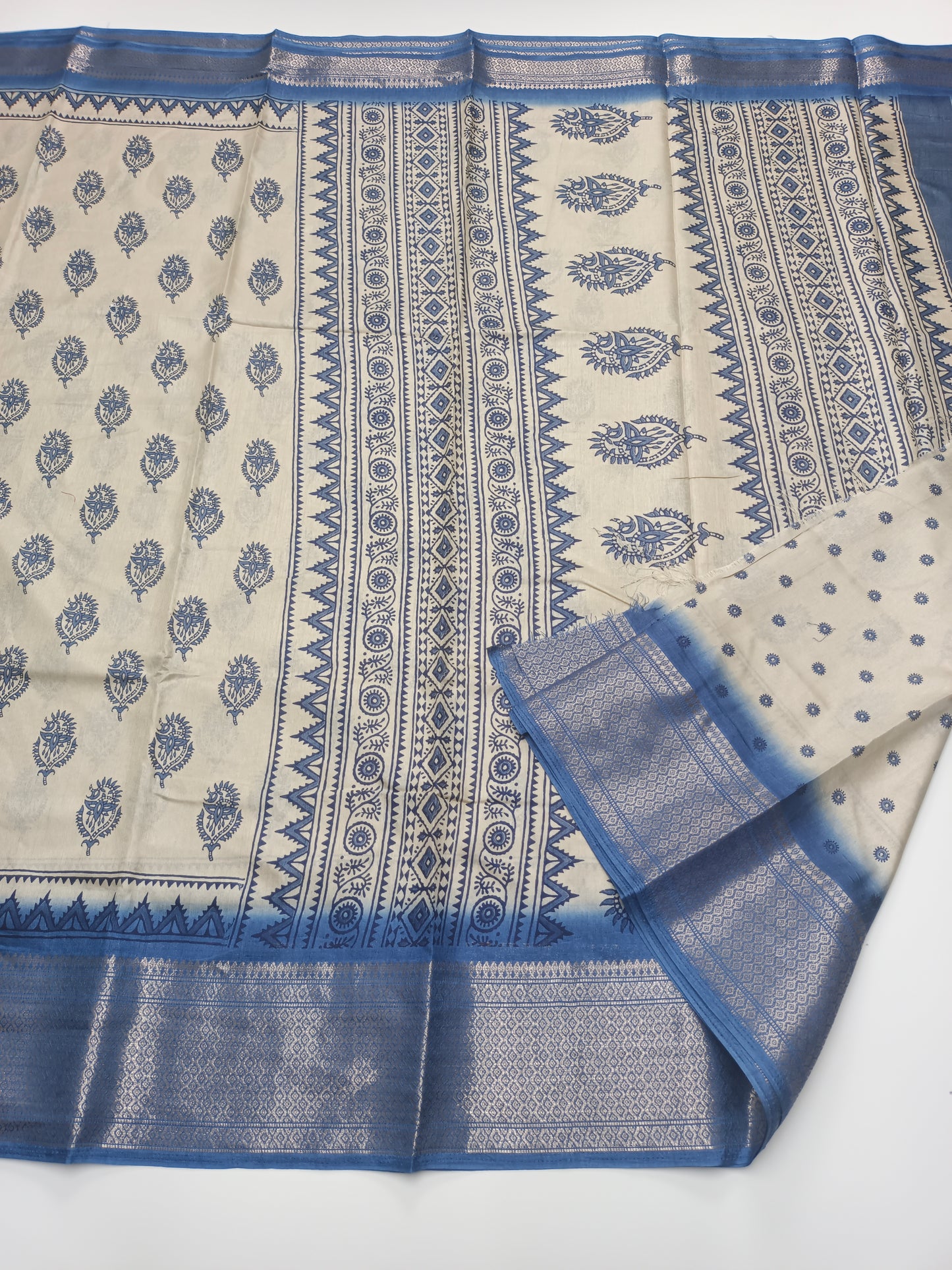FANCY DOLA SILK SAREE
