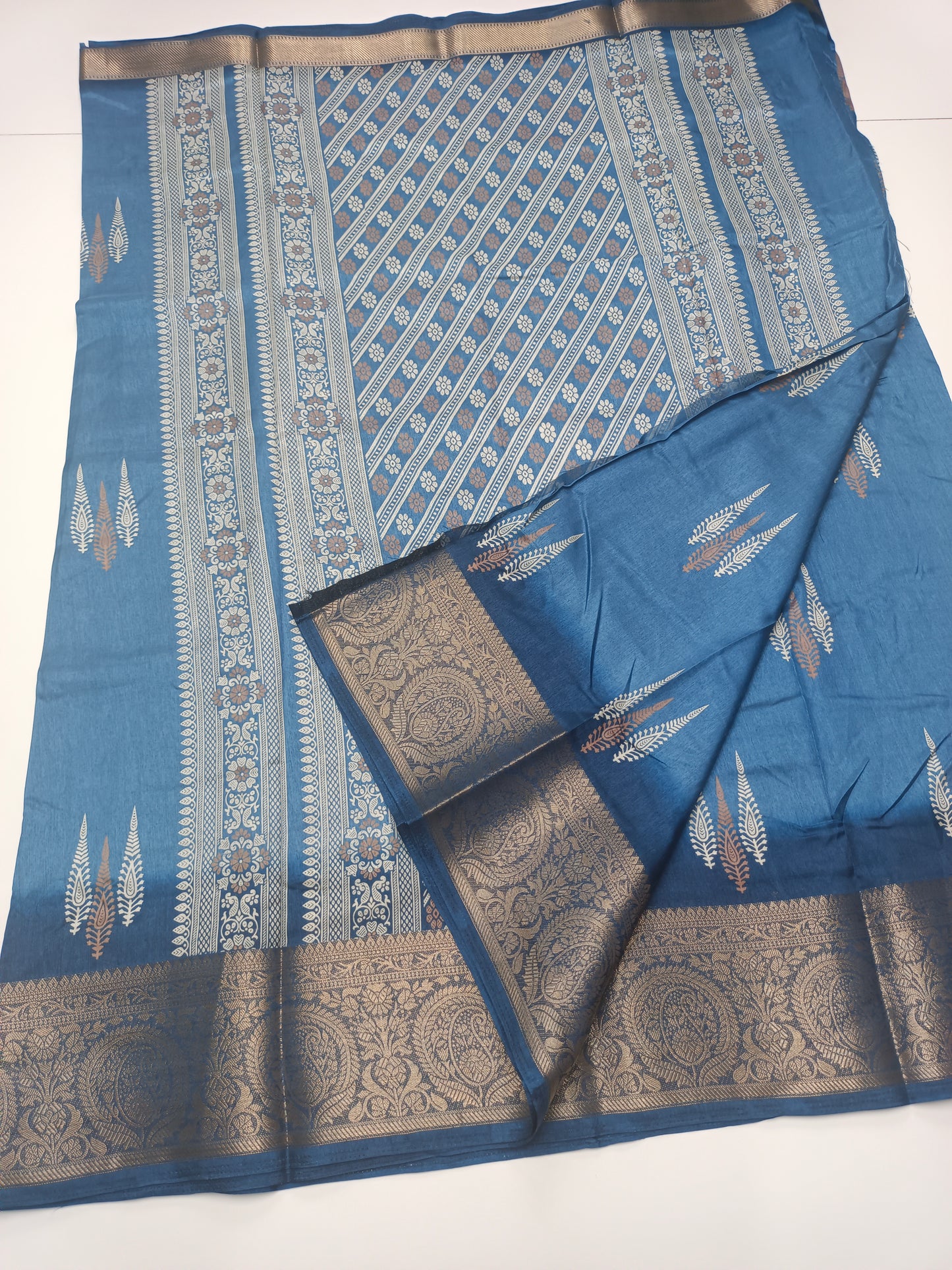 FANCY DOLA SILK SAREE