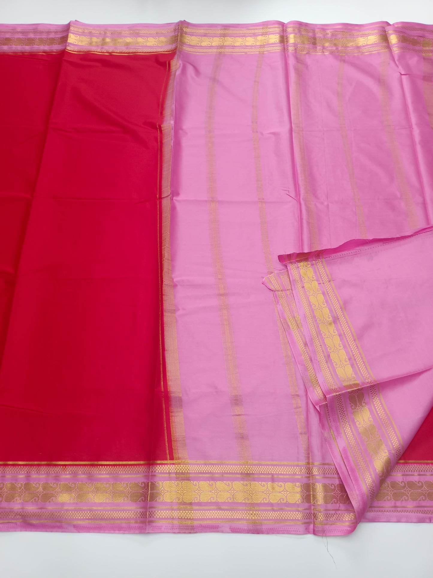 ART CREPE SAREE