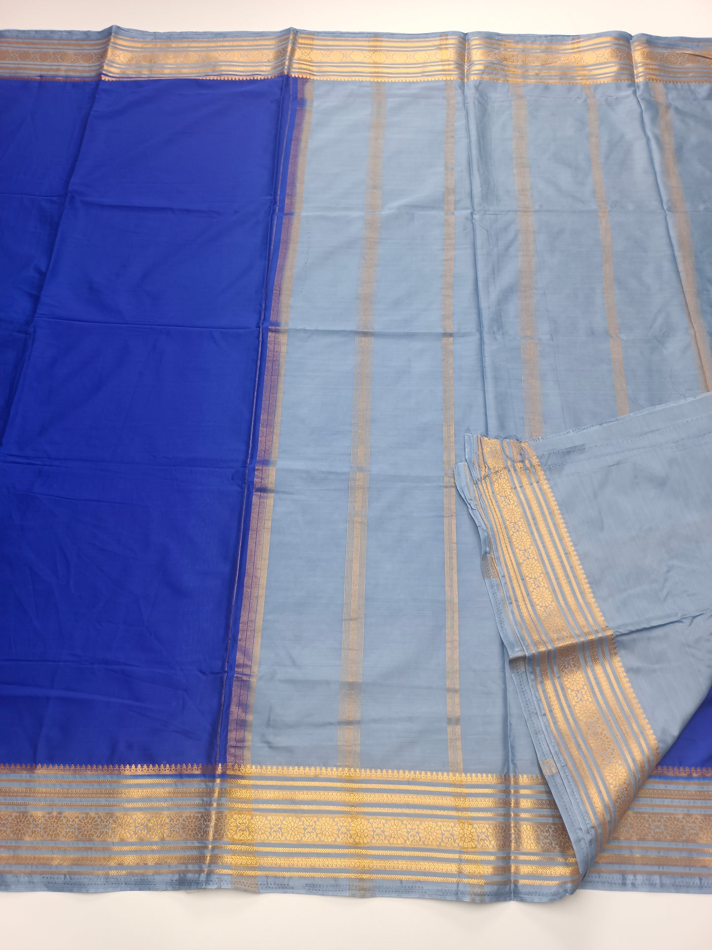 ART CREPE SAREE