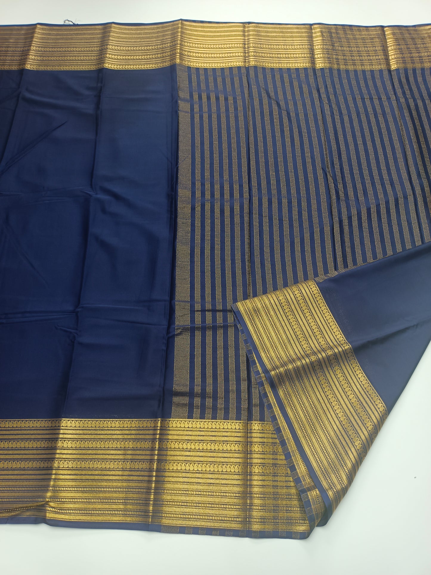 SEMI CREPE SILK SAREE (STAIN PROOF )