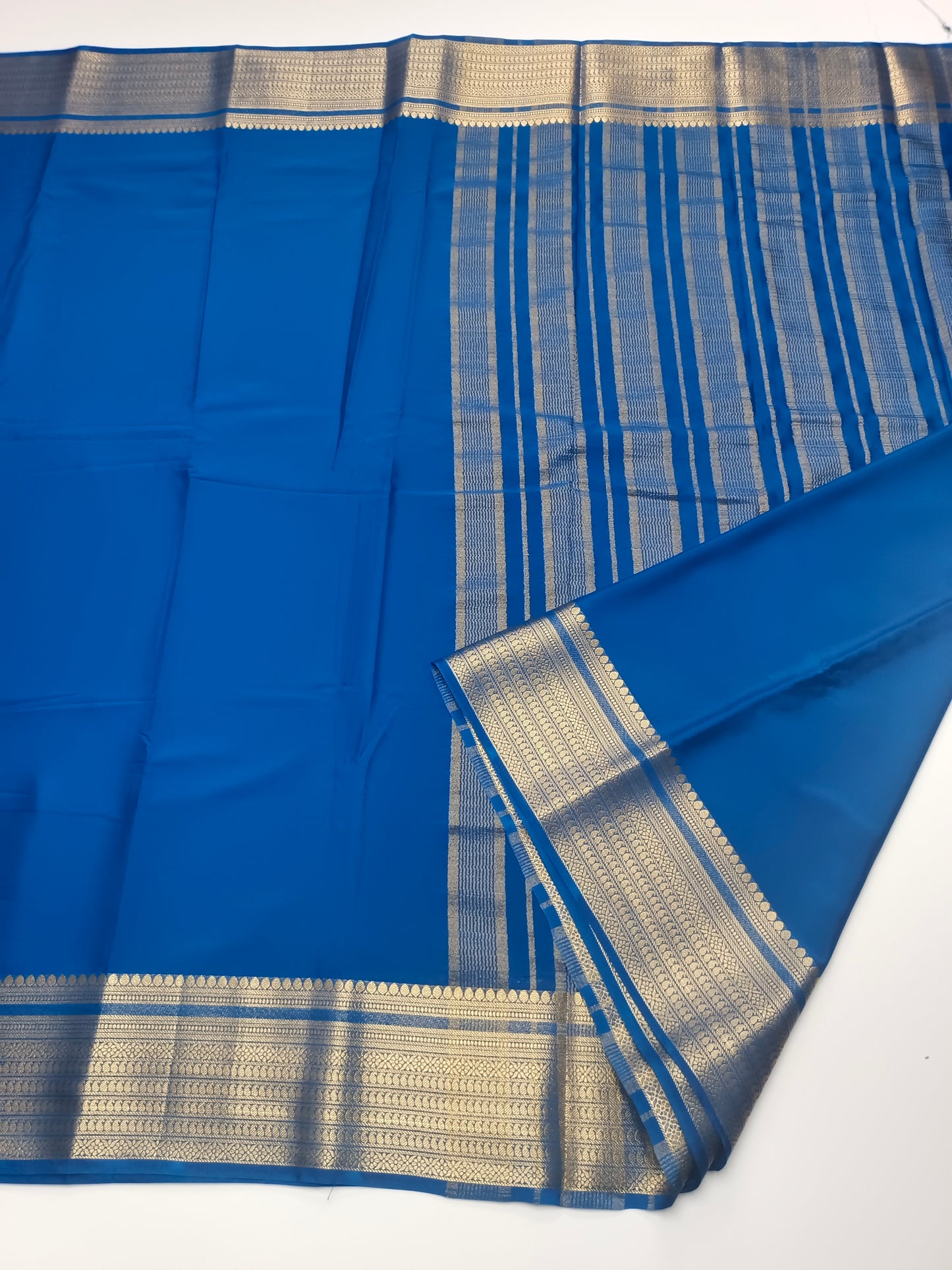 SEMI CREPE SILK SAREE (STAIN PROOF )