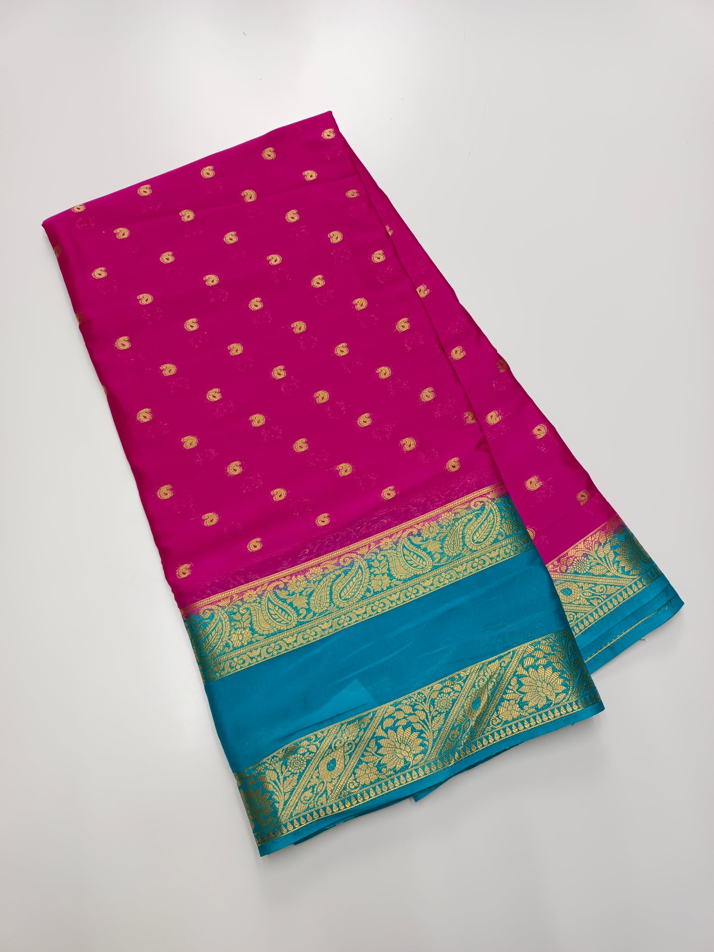ART CREPE SAREE