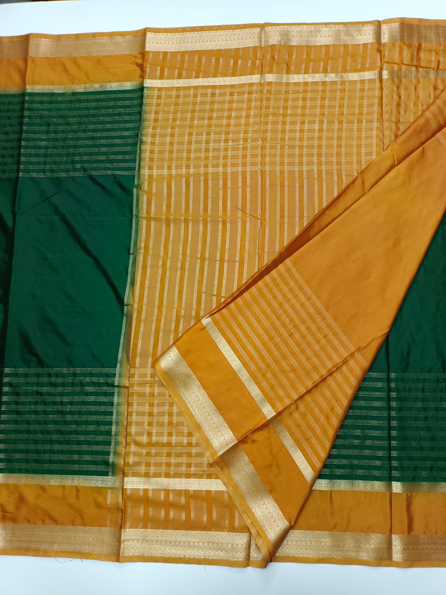 ART CREPE SAREE